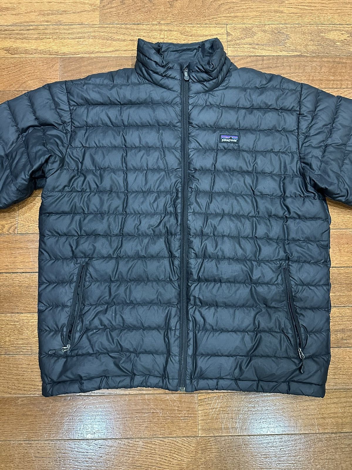 image of 2000’S Patagonia Puffer Jacket in Black/Navy, Men's (Size Large)