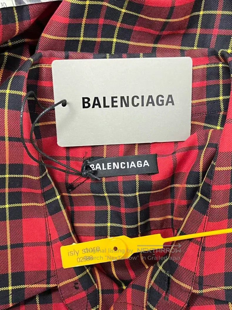 Balenciaga Balenciaga size 38 Plaid Shirt Poster Show Newspaper Sleev Size US S / EU 44-46 / 1 - 5 Thumbnail
