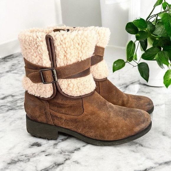 Ugg UGG Women’s Blayre Boot Shearling-Lined Leather Boots Size US 11 / IT 41 - 2 Thumbnail