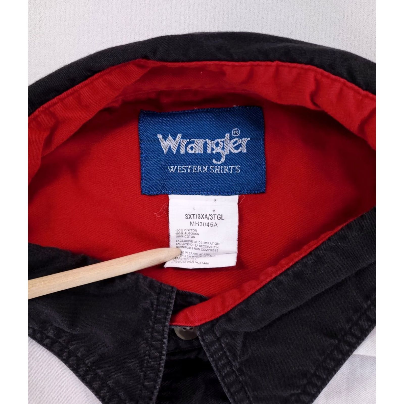 Wrangler VINTAGE Wrangler Pearl Snap Shirt Red Southwest Aztec Western Short Sleeve Mens XXXLT Size US XXL / EU 58 / 5 - 2 Thumbnail
