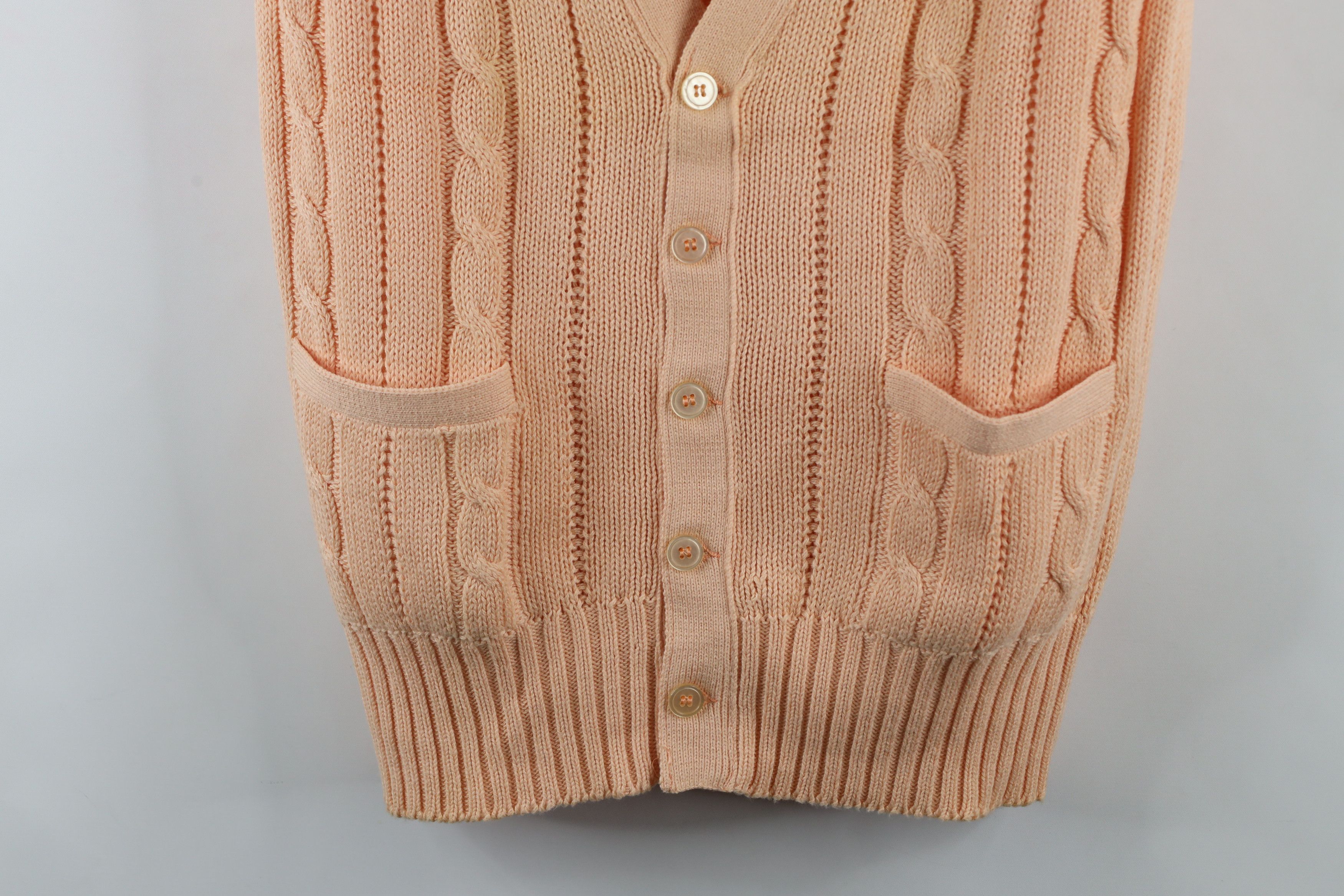 Vintage Vintage 70s Streetwear Cable Knit Cardigan Sweater Vest Pink Size US XL / EU 56 / 4 - 3 Thumbnail