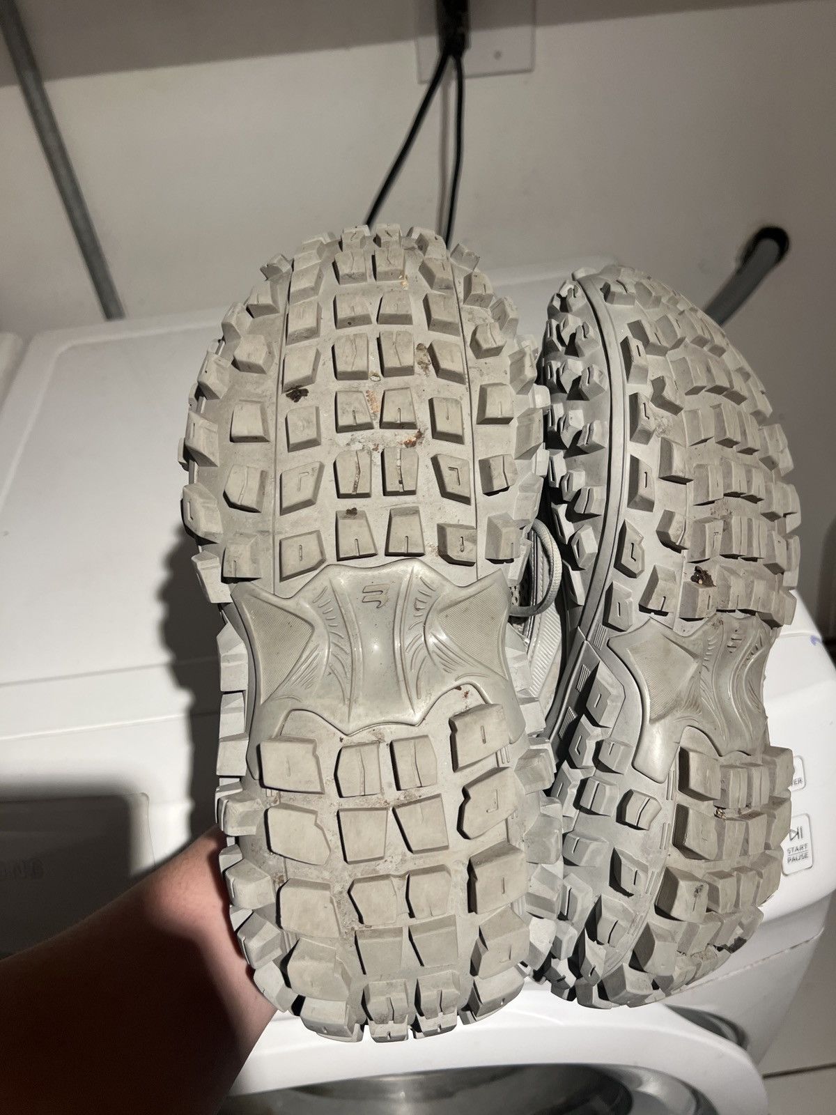 Balenciaga Balenciaga Defender Sneakers 10US/43EU Size US 10 / EU 43 - 6 Thumbnail
