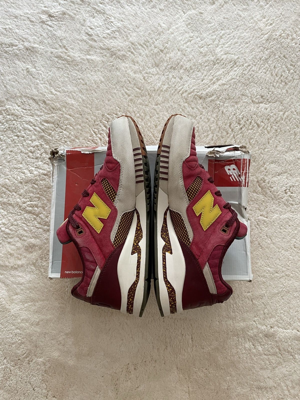 Kith × New Balance × Ronnie Fieg Ronnie Fieg/Kith x New Balance 530 „Central Park" US11 EU45 Size US 11 / EU 44 - 5 Thumbnail