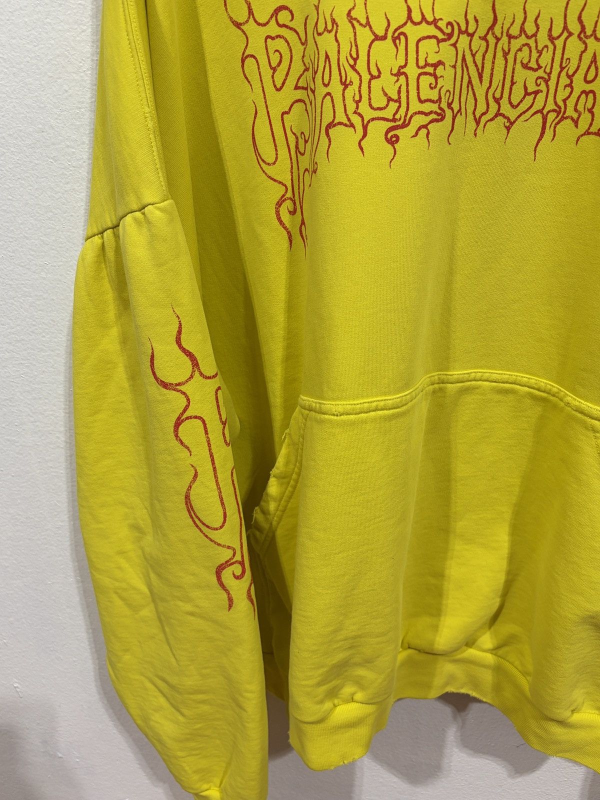 Balenciaga Balenciaga Dark Wave Yellow Hoodie Size US L / EU 52-54 / 3 - 3 Thumbnail