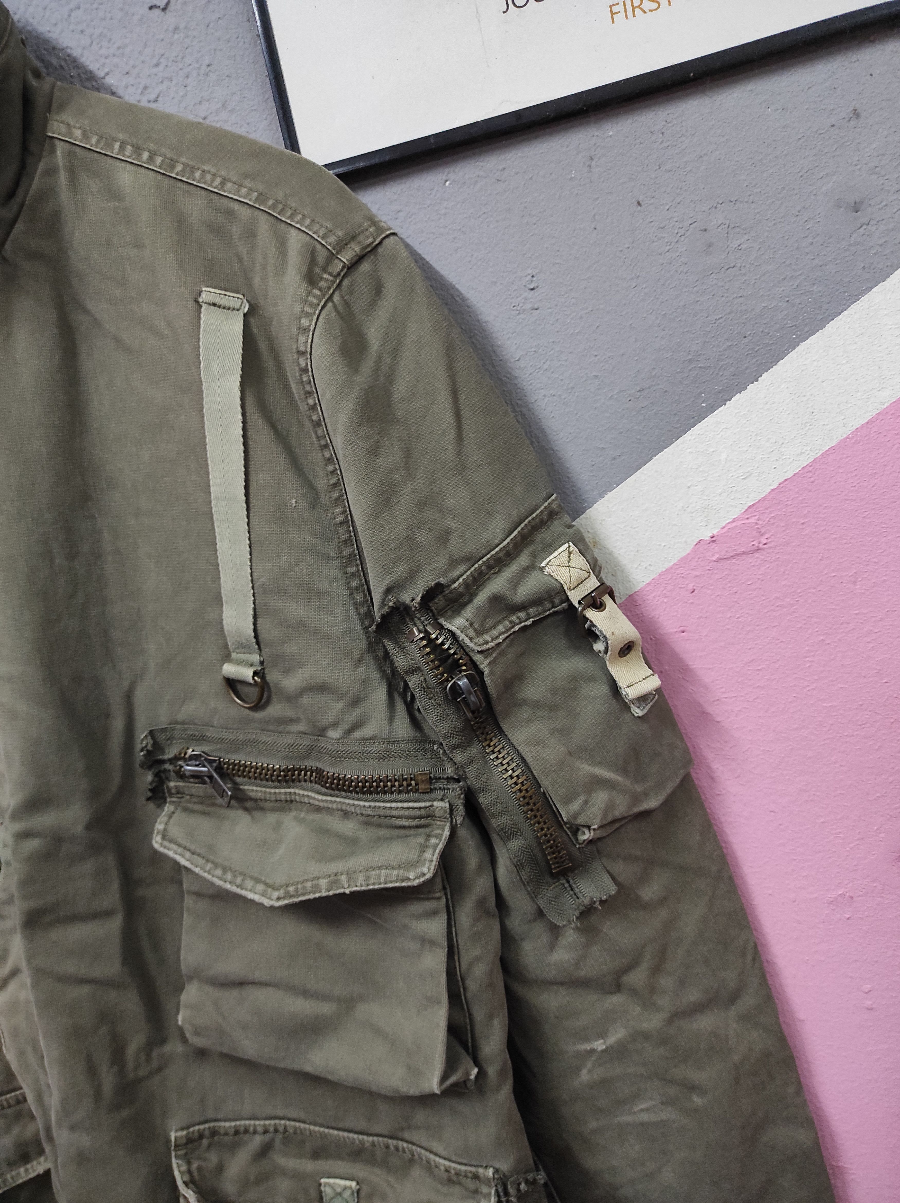 Jack & Jones × Seditionaries JACK & JONES MULTIPOCKET RARE FLAUNT JACKET DISTRESSED Size US L / EU 52-54 / 3 - 6 Thumbnail