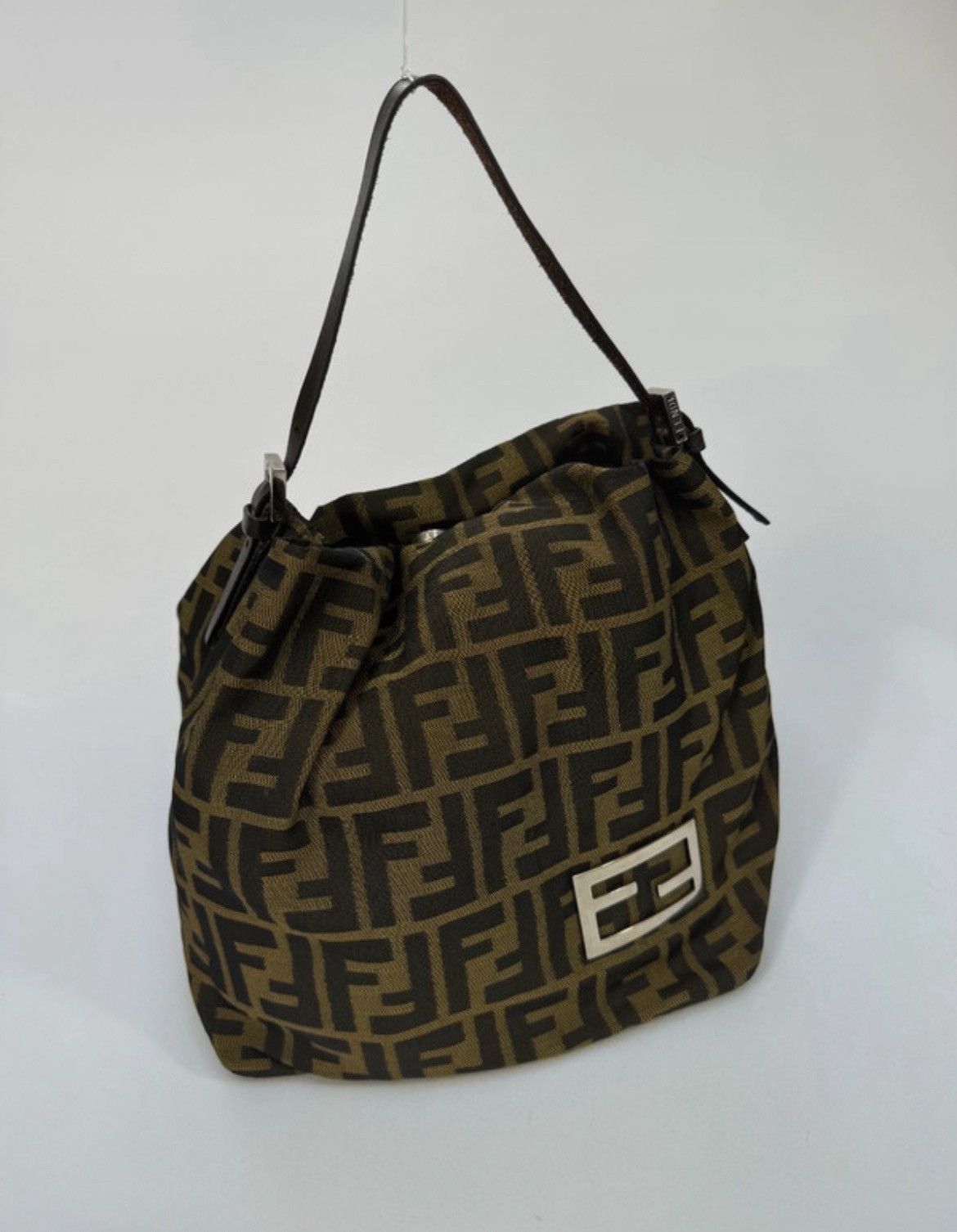 Fendi Fendi monogram shoulder bag baguette mamma Size ONE SIZE - 2 Thumbnail