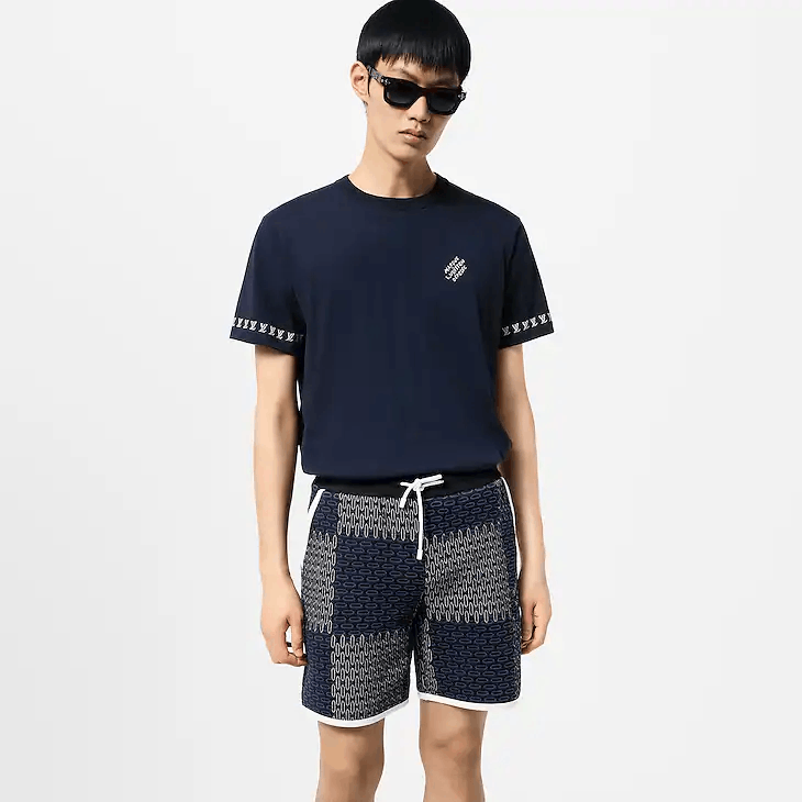 Louis Vuitton Signature Short-Sleeved Crewneck Size US M / EU 48-50 / 2 - 2 Thumbnail
