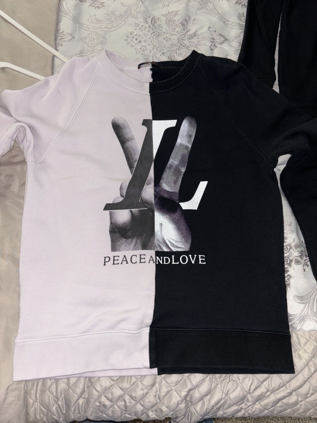 Louis Vuitton Peace And Love Grailed