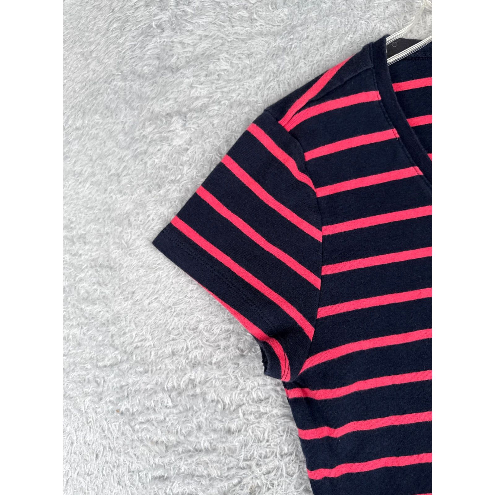Tommy Hilfiger VINTAGE Tommy Hilfiger T-Shirt Juniors XL Pink Blue Stripe Short Sleeve Cotton V-Neck Casual All Seasons Women Size XL / US 12-14 / IT 48-50 - 3 Thumbnail