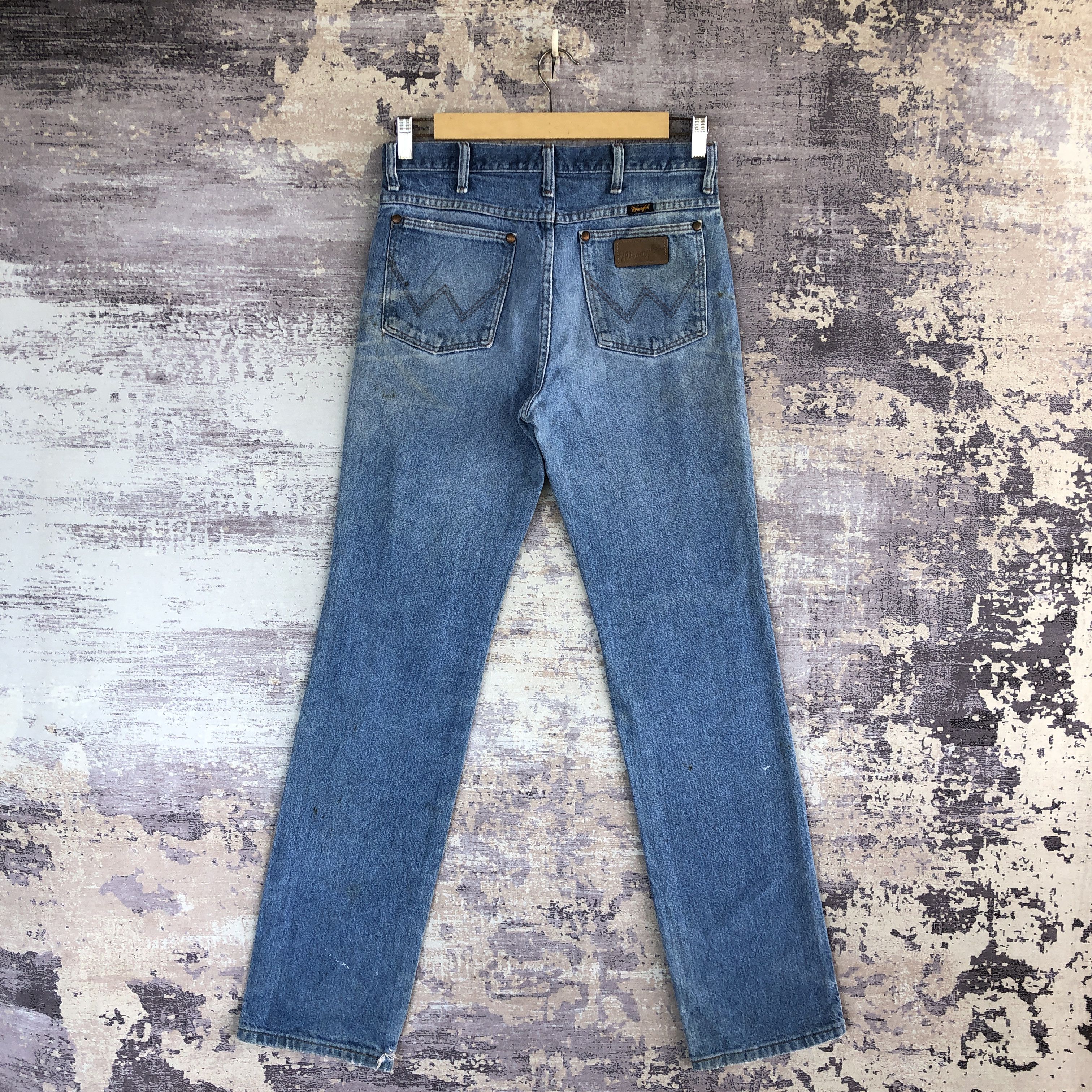 Vintage Vintage Distressed Wrangler Jeans Faded Blue Denim Pants Size US 30 / EU 46 - 2 Thumbnail