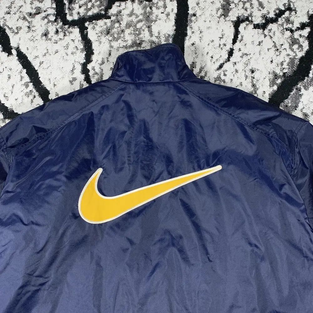 Nike × Vintage VINTAGE 90S NIKE CENTER SWOOSH SPELLOUT BIG LOGO JACKET Size US XL / EU 56 / 4 - 4 Thumbnail