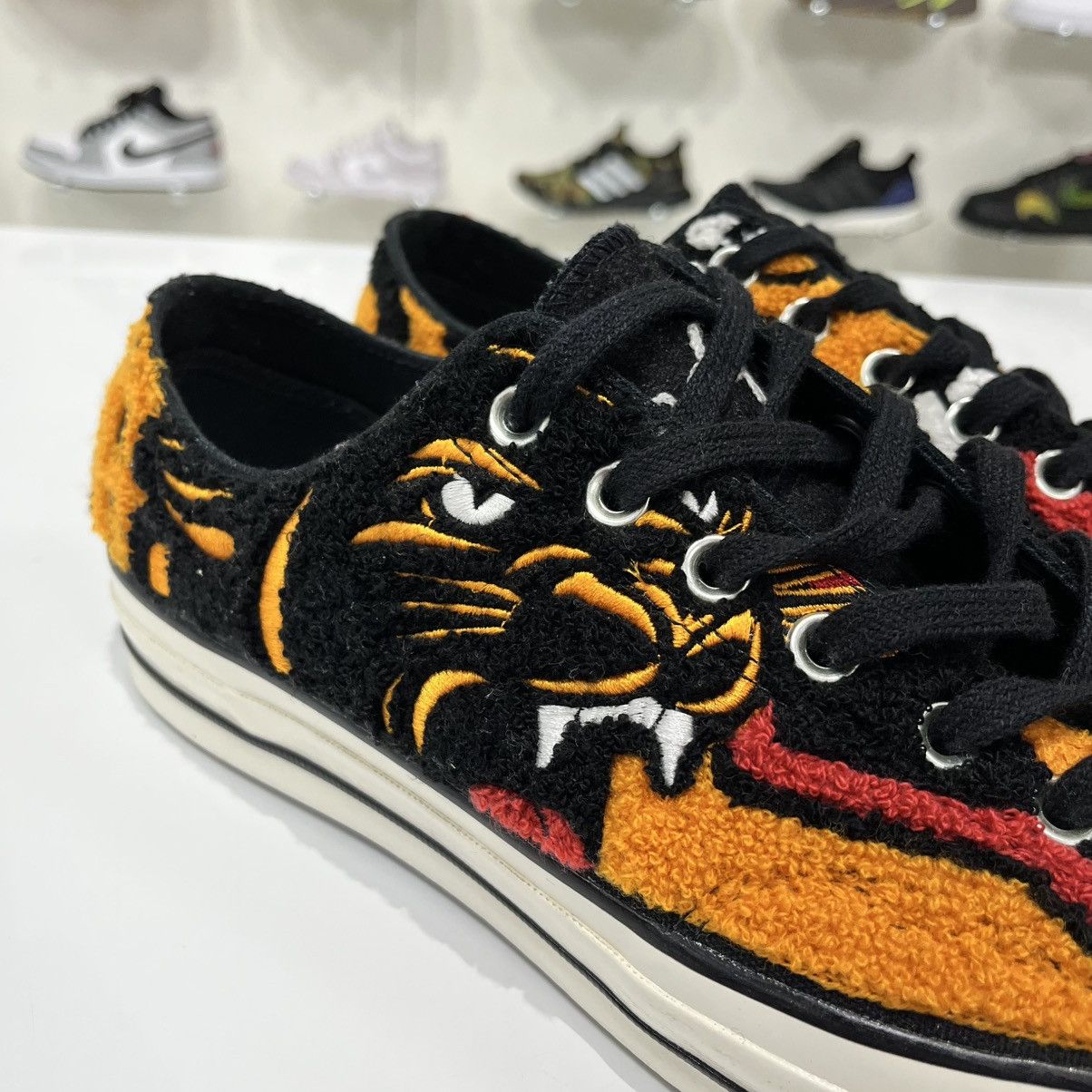Converse × Undefeated Converse Chuck Taylor All Star 70 Undefeated Varsity Jacket Size US 10 / EU 43 - 11 Thumbnail