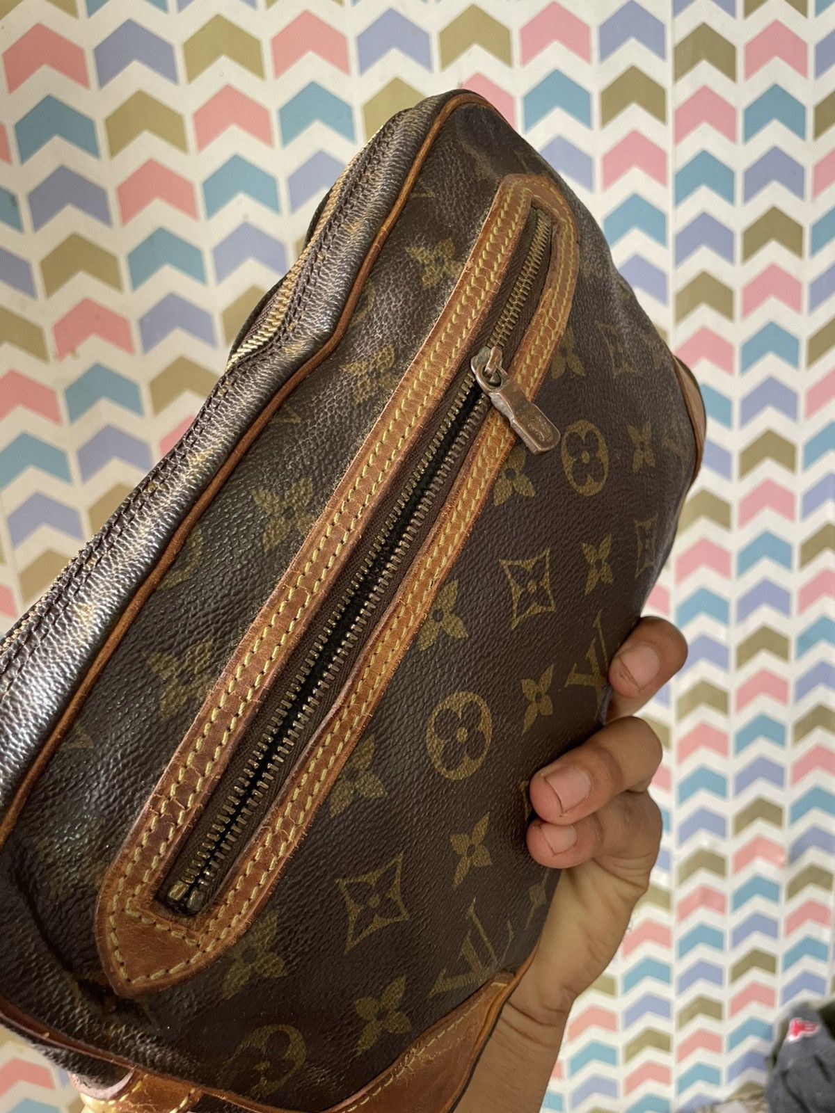 Louis Vuitton VINTAGE LOUIS VUITTON CLUCT BAG Size ONE SIZE - 5 Thumbnail