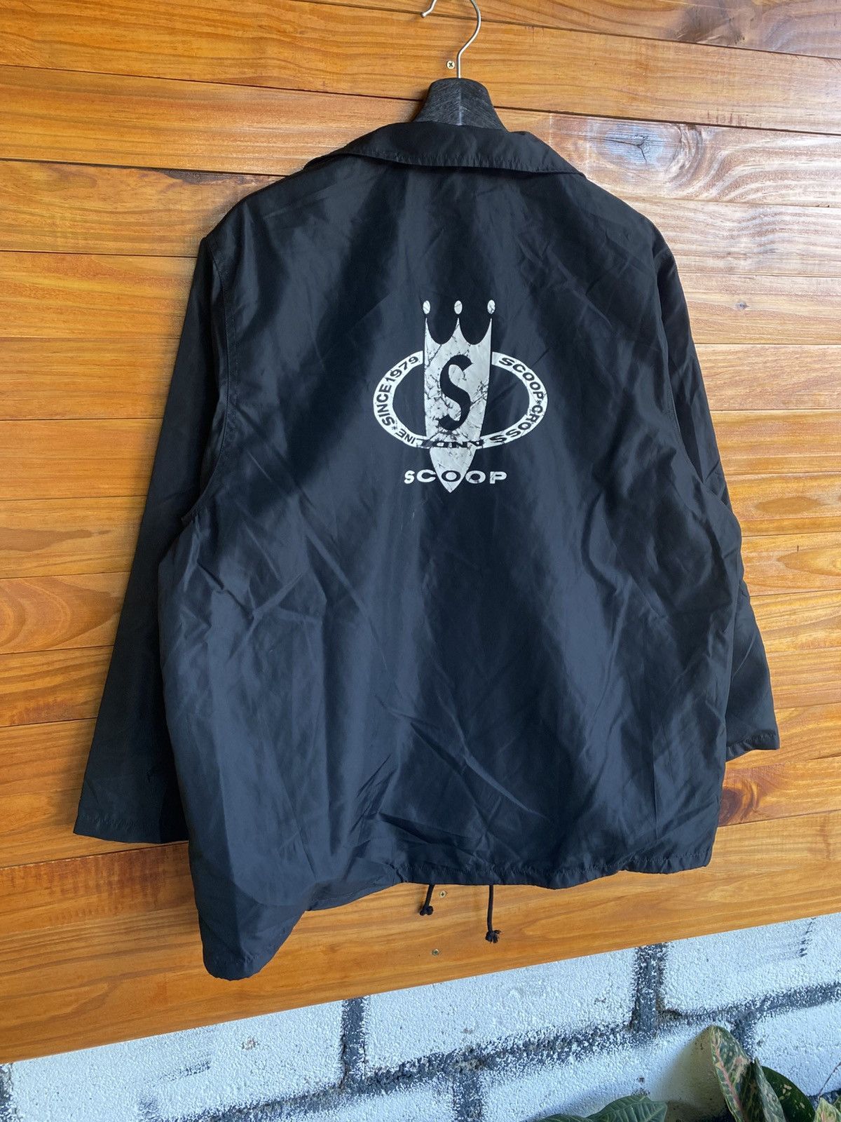 SCOOP Vintage Scoop Black Nylon Coach Jacket with Crown Logo Size US M / EU 48-50 / 2 - 5 Thumbnail