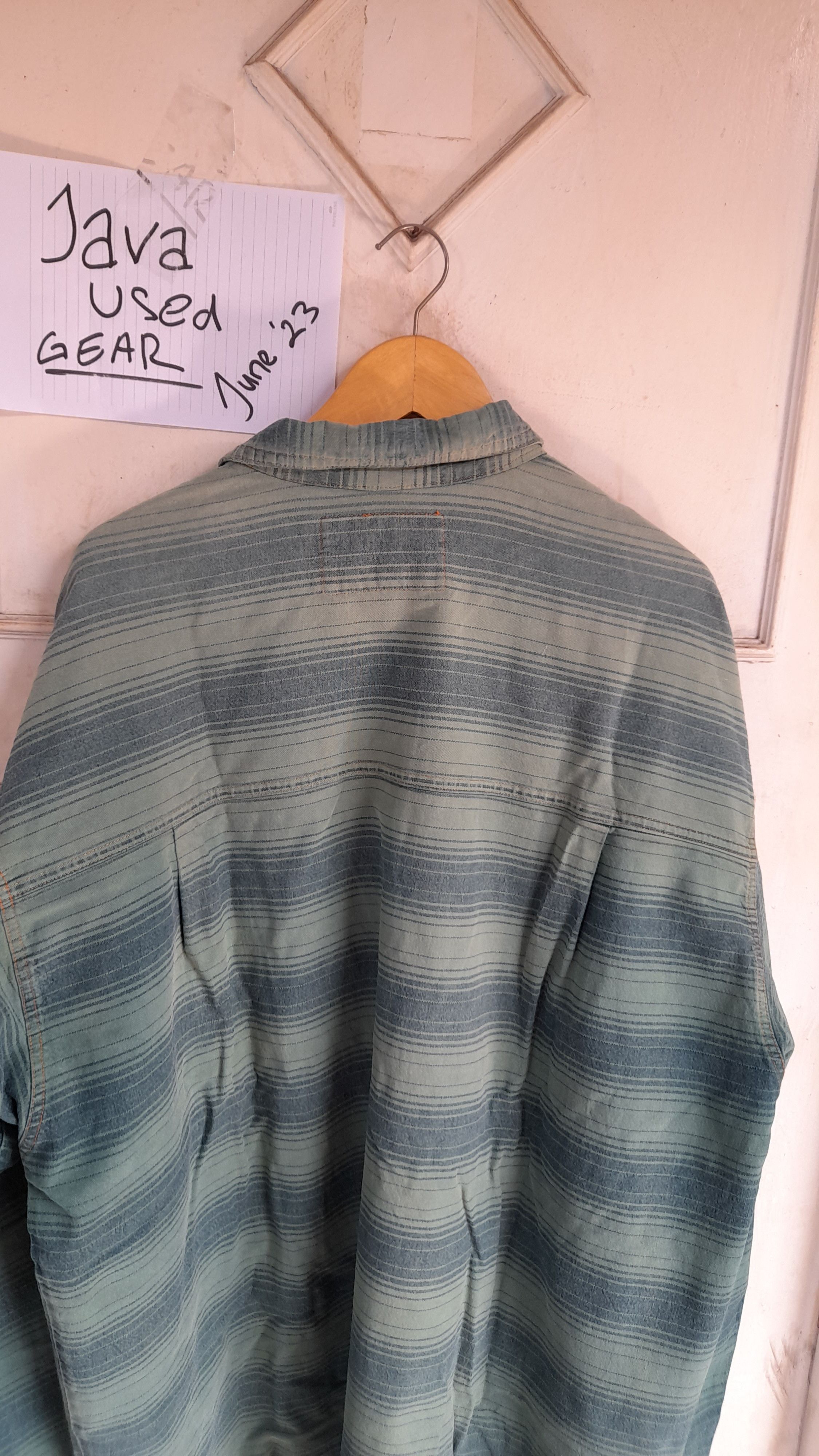Quiksilver Vintage Quiksilver Saltwater Denim Buttons Up Size US XL / EU 56 / 4 - 14 Thumbnail