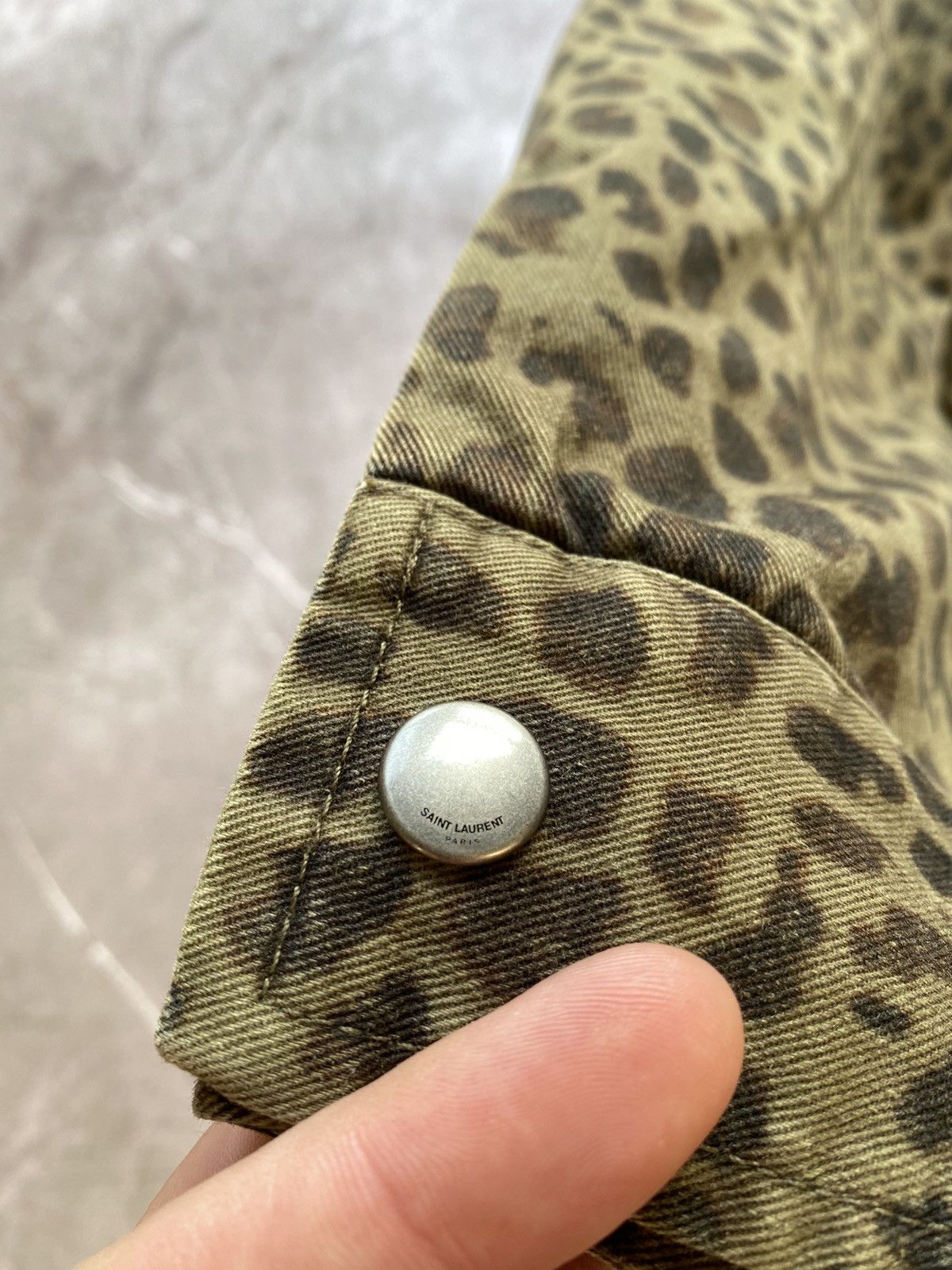 Saint Laurent Paris × Yves Saint Laurent Rare Saint Laurent Paris Leopard Print Military Jacket Y2K Size US M / EU 48-50 / 2 - 8 Thumbnail
