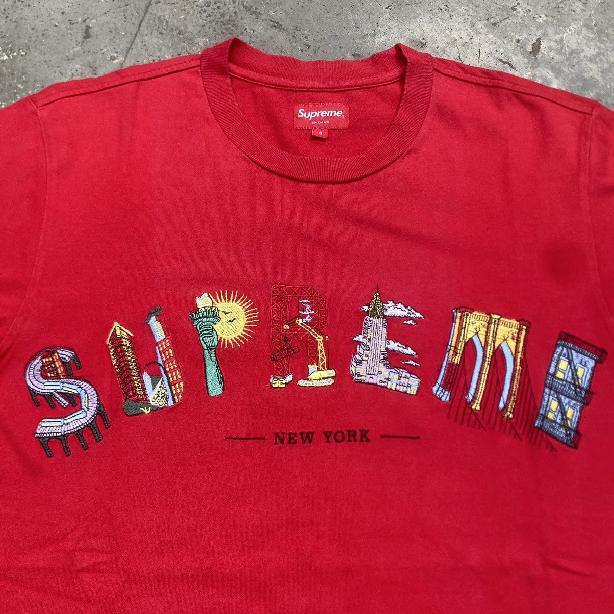 Supreme Supreme City Arc 19SS Tshirt Size US L / EU 52-54 / 3 - 3 Thumbnail