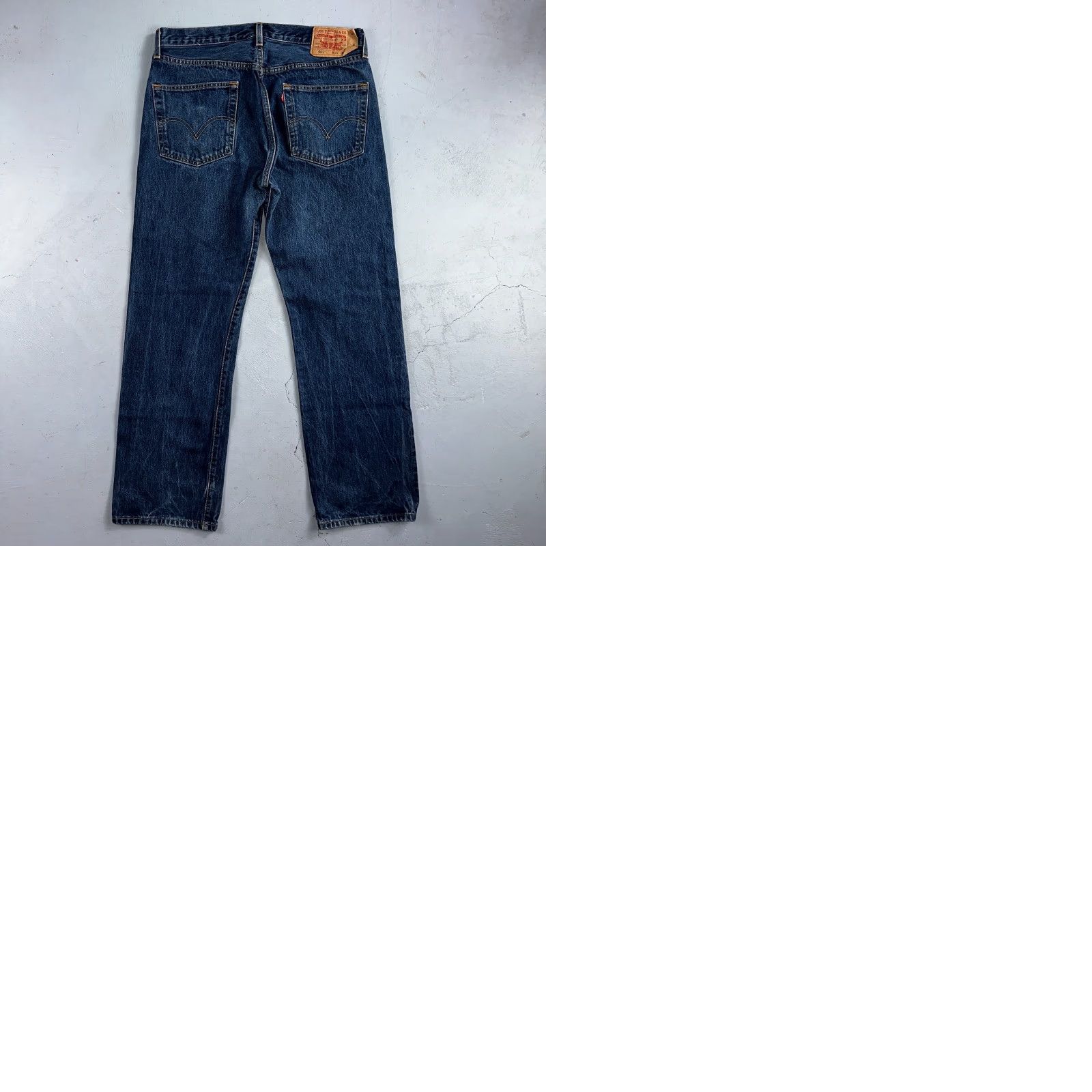 Levi's VINTAGE Levi's 501 Jeans Straight Denim Blue 34x30 90s 501 Series Men Regular Mid Rise 5-Pocket Button Jeans Mens Size US 34 / EU 50 - 10 Thumbnail