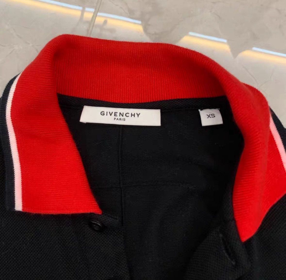 Givenchy Givenchy Black Polo Shirt 2505-Nextarrow Size US XS / EU 42 / 0 - 3 Thumbnail