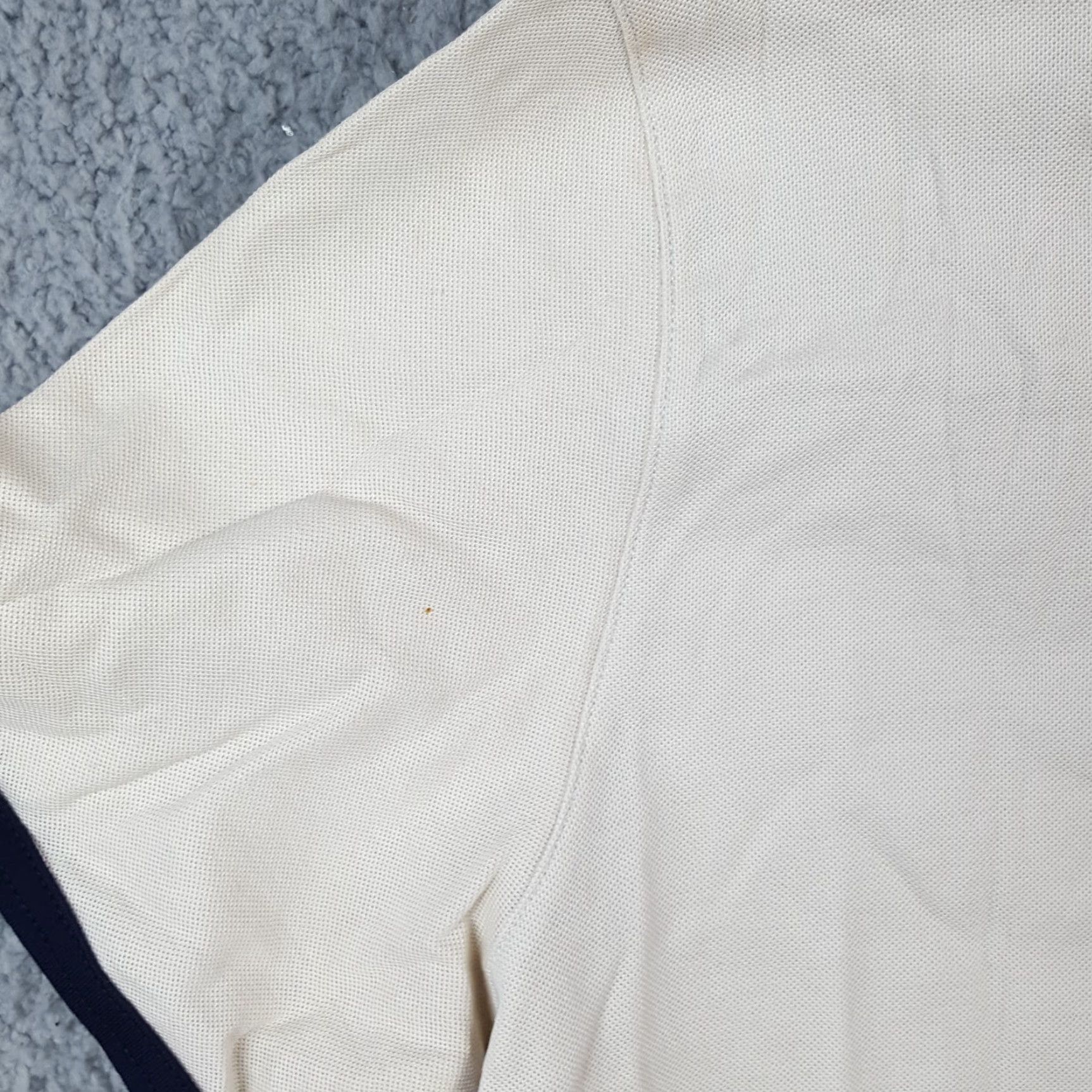 Vintage VINTAGE Tail Golf Polo Shirt Women's Size M White Preppy Button Collar Short Sleeve Y2K Retro Size M / US 6-8 / IT 42-44 - 6 Thumbnail