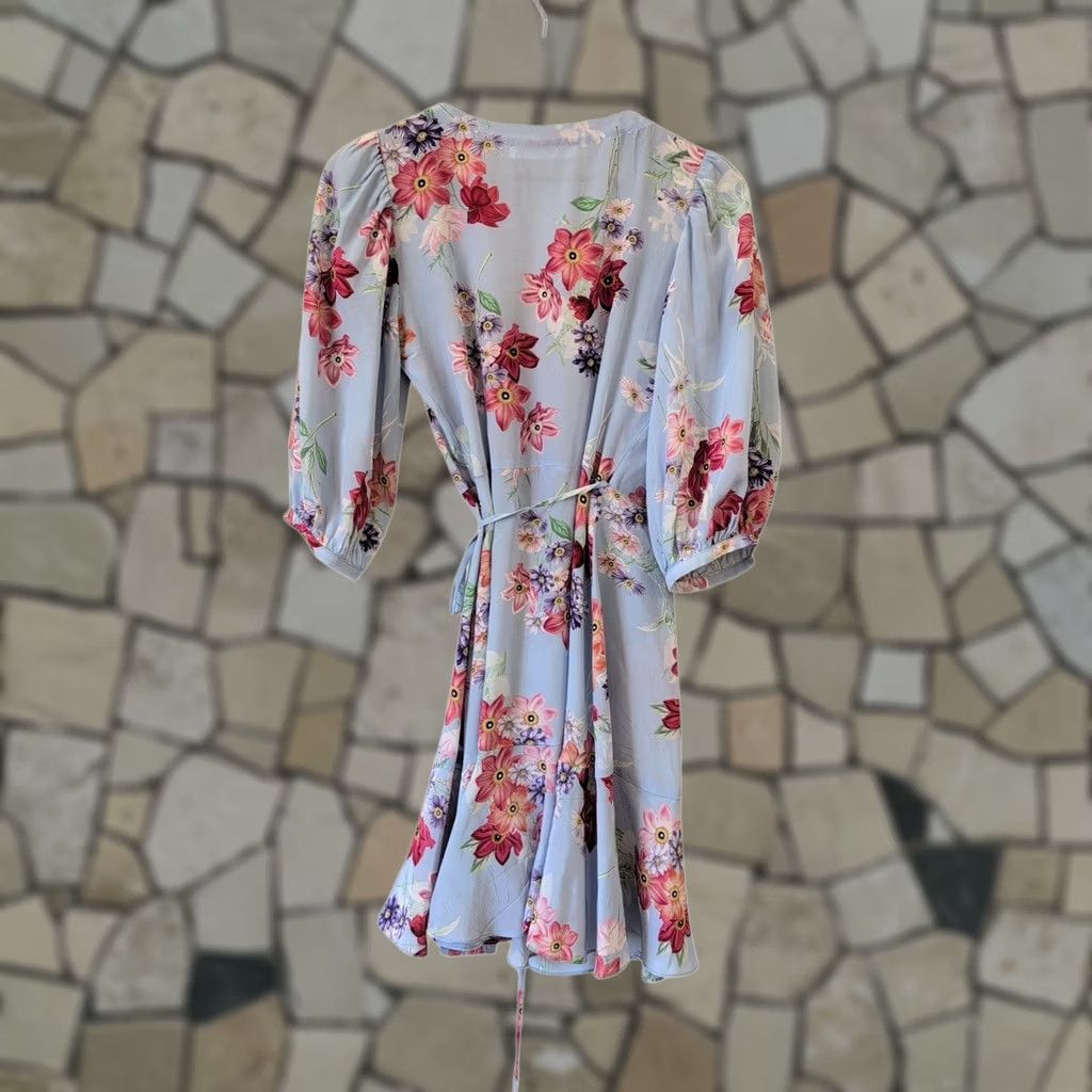 Amanda Uprichard Amanda Uprichard Silk Floral Wrap Dress Short S Women Blue Pink Purple 100% Silk EUC Size S / US 4 / IT 40 - 1 Thumbnail