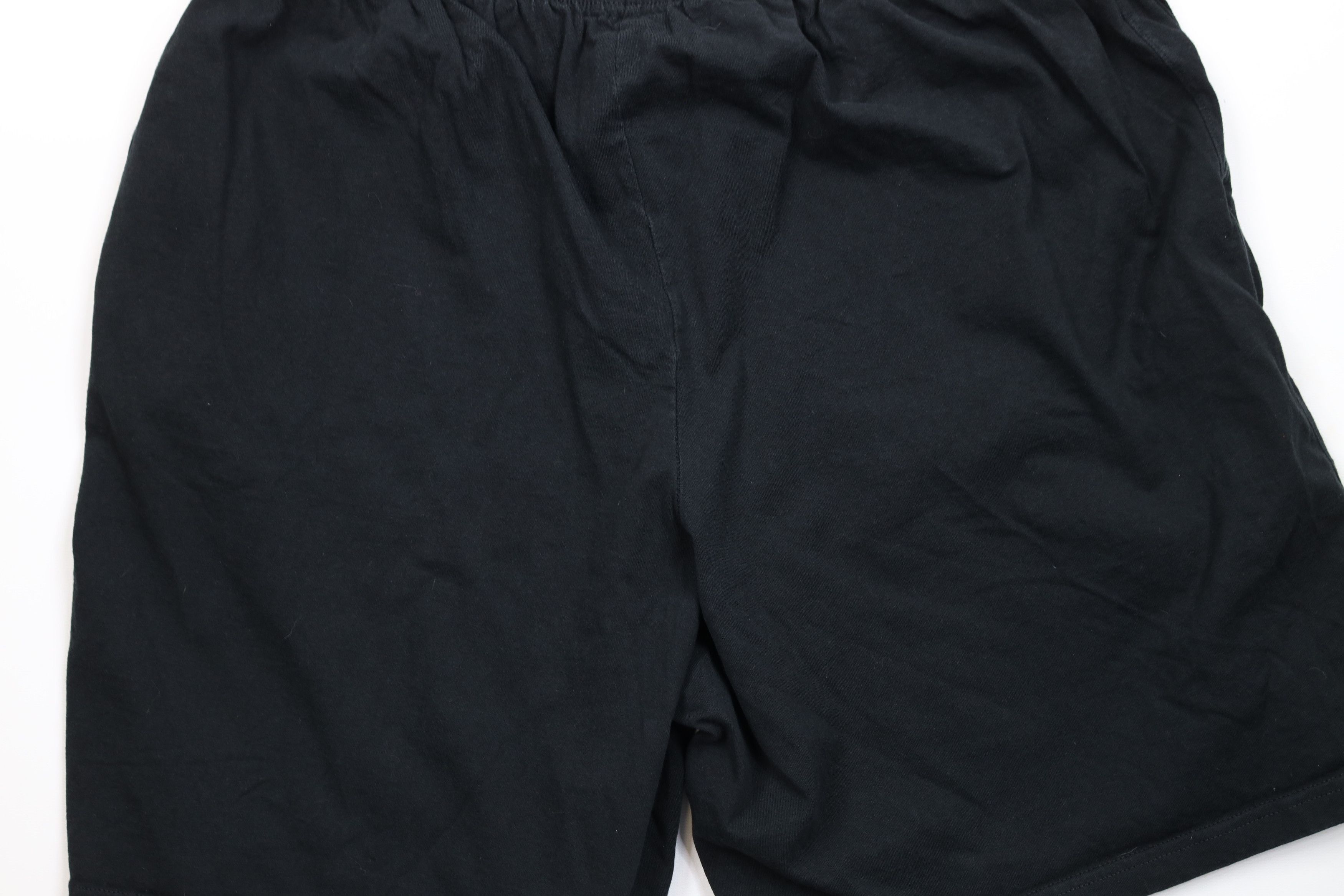 Champion × Vintage Vintage Champion Faded Above Knee Cotton Dad Shorts Black Size US 38 / EU 54 - 12 Thumbnail