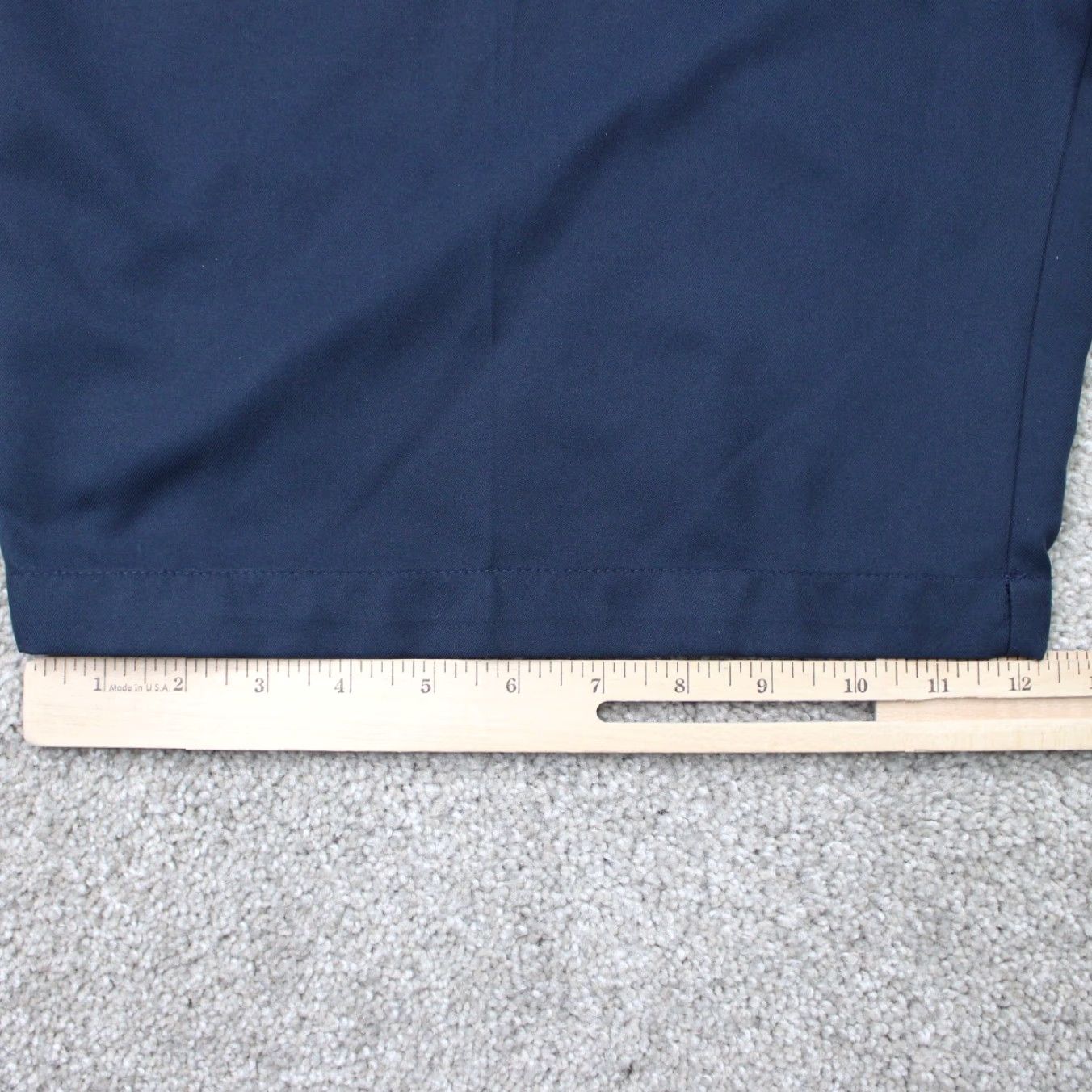 Vintage Greg Norman Short Mens 40 Blue Pleated 100% Polyester Chino Athletic Pants Clothing Downshifted? Size US 40 / EU 56 - 4 Thumbnail