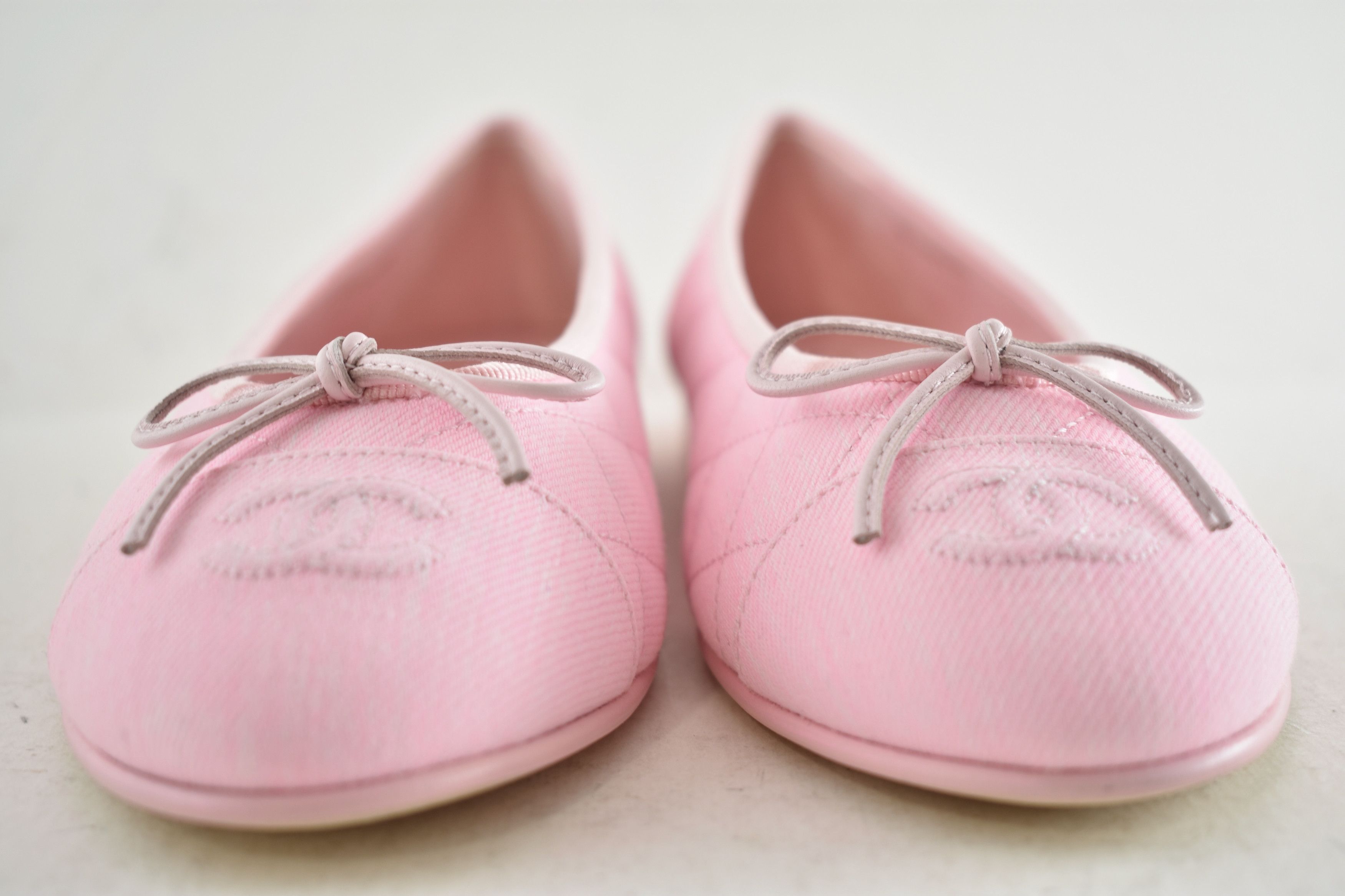 Chanel 26P Denim Quilted CC Logo Bow Tie Ballet Ballerina Flat 37 Size US 7 / IT 37 - 16 Thumbnail