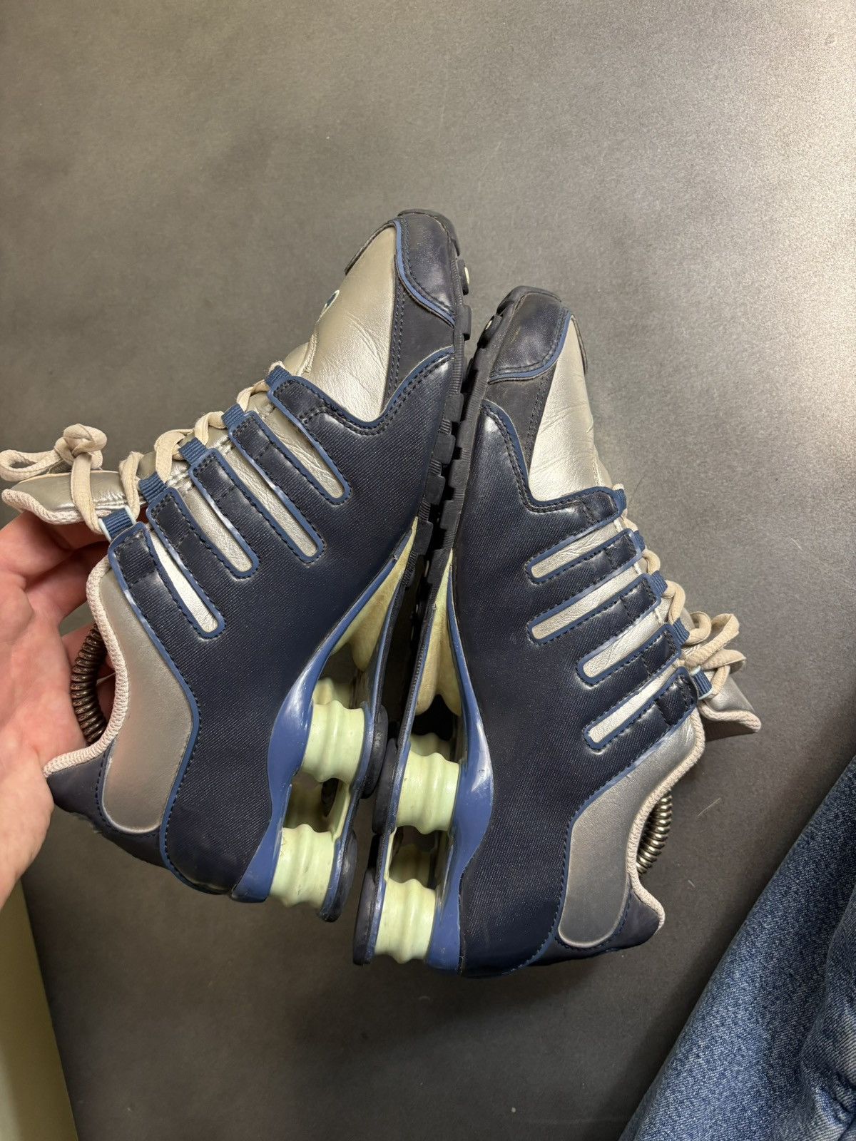 Nike 2009 Nike Shox NZ SL 2000s Patent Leather R4 Y2K 366571-041 Size US 7 / IT 37 - 14 Thumbnail