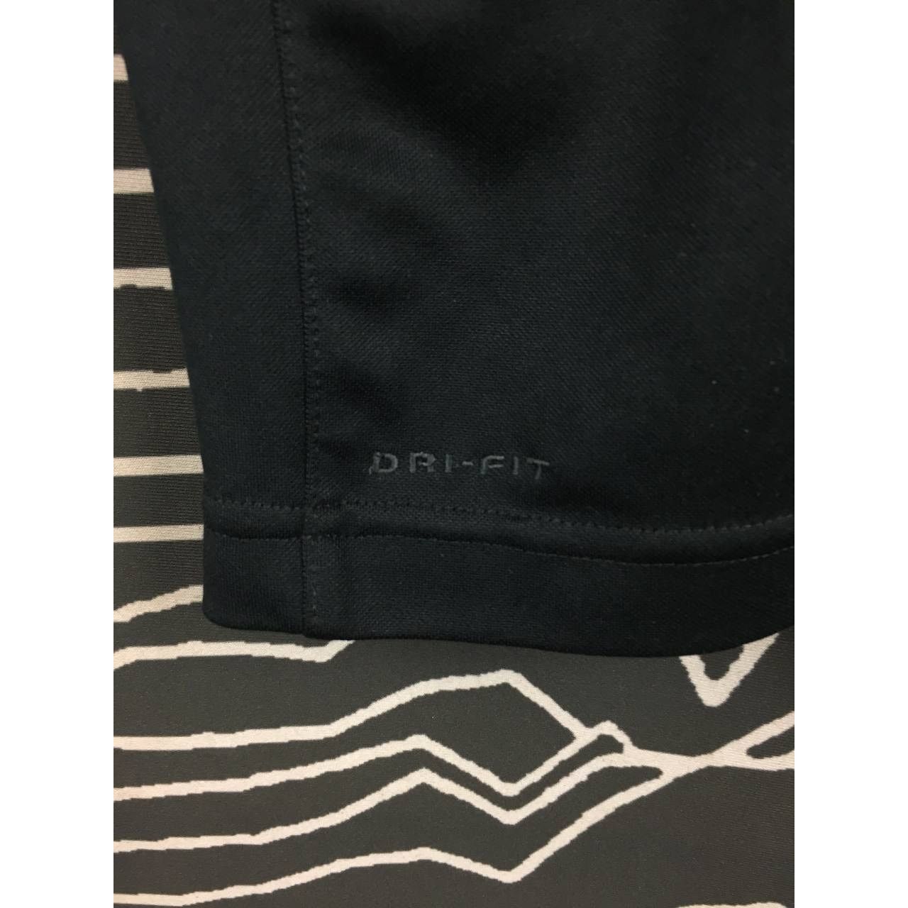 Nike × Vintage Vtg Nike Court Swoosh Logo Dri Fit Tennis Polo Tee Size US L / EU 52-54 / 3 - 5 Thumbnail