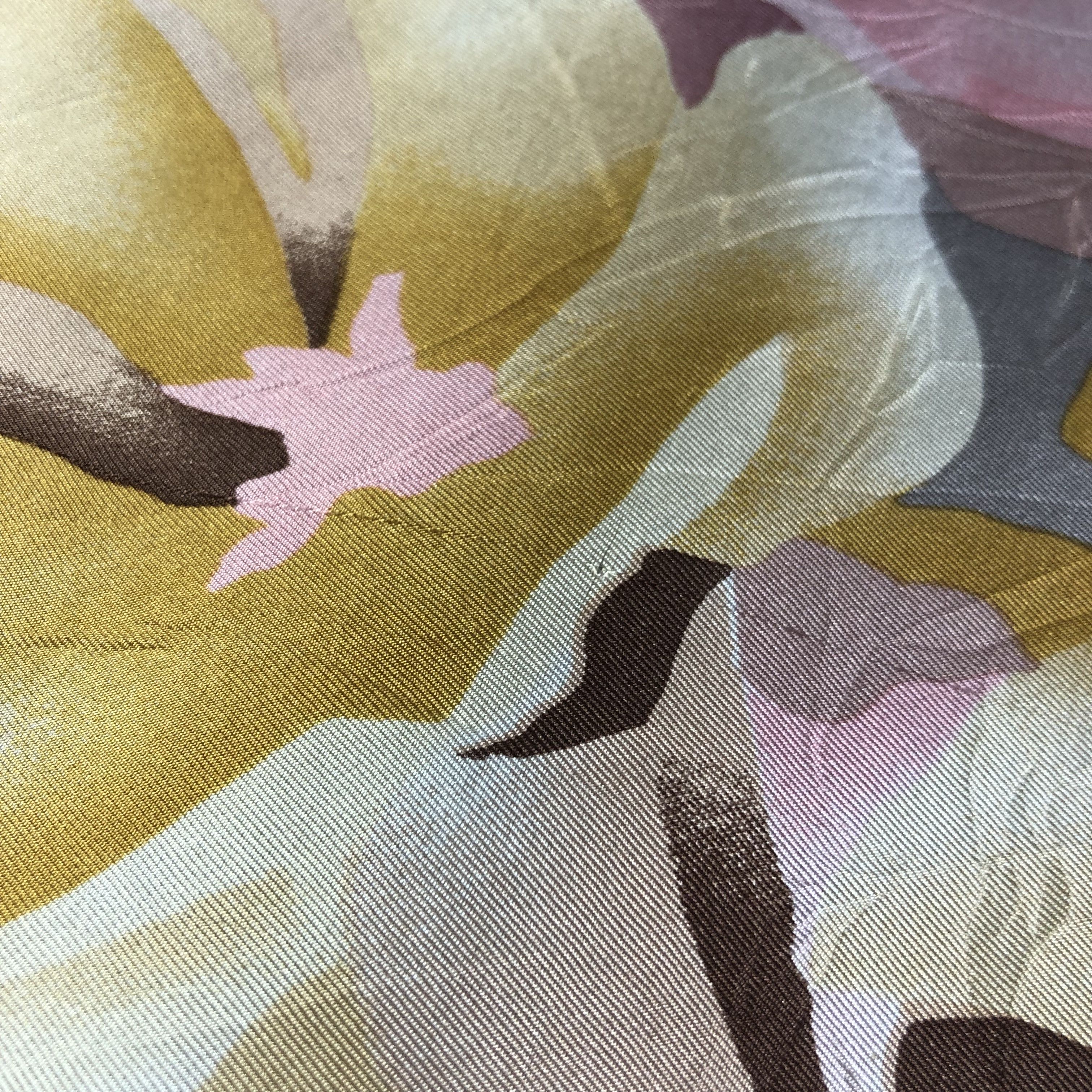 Japanese Brand Rose City Silk Scarf M780 Size ONE SIZE - 8 Thumbnail