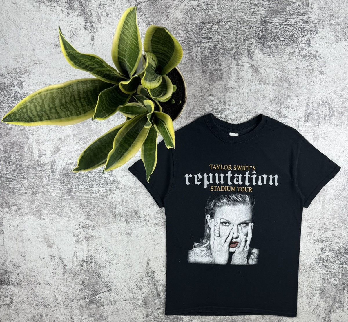 Band Tees Taylor Swift’s Reputation Stadium Black Rock Tour Merch Band Jersey T Shirt Tee Size US S / EU 44-46 / 1 - 1 Thumbnail