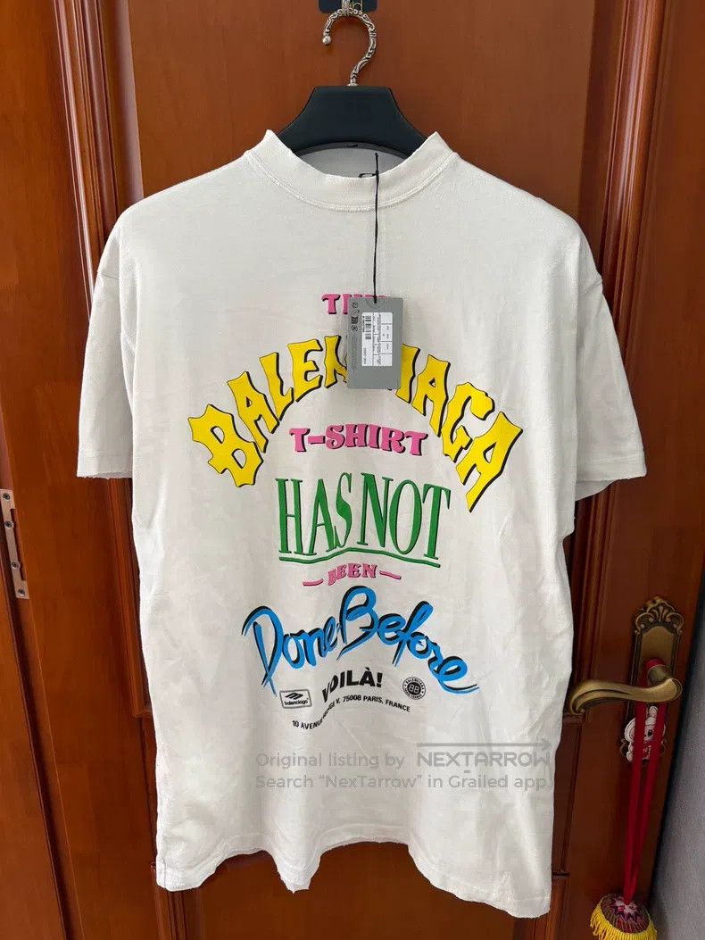 Balenciaga Balenciaga White Foamed Letter Short Sleeve T-Shirt Size US S / EU 44-46 / 1 - 1 Thumbnail
