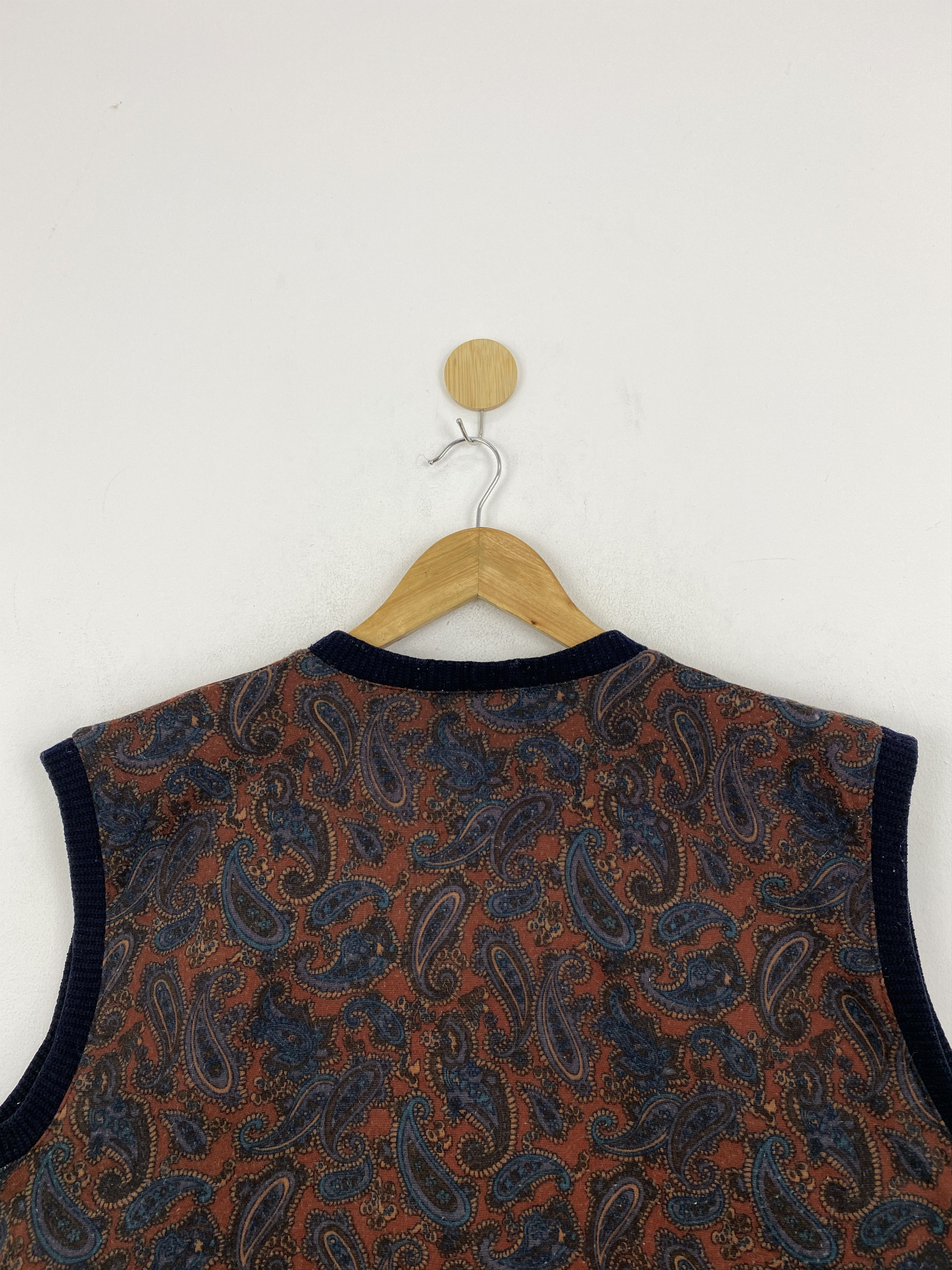 Japanese Brand Vintage Japanese Quilted Paisley Vest Earth Tone Knit JA0118 Size US L / EU 52-54 / 3 - 4 Thumbnail