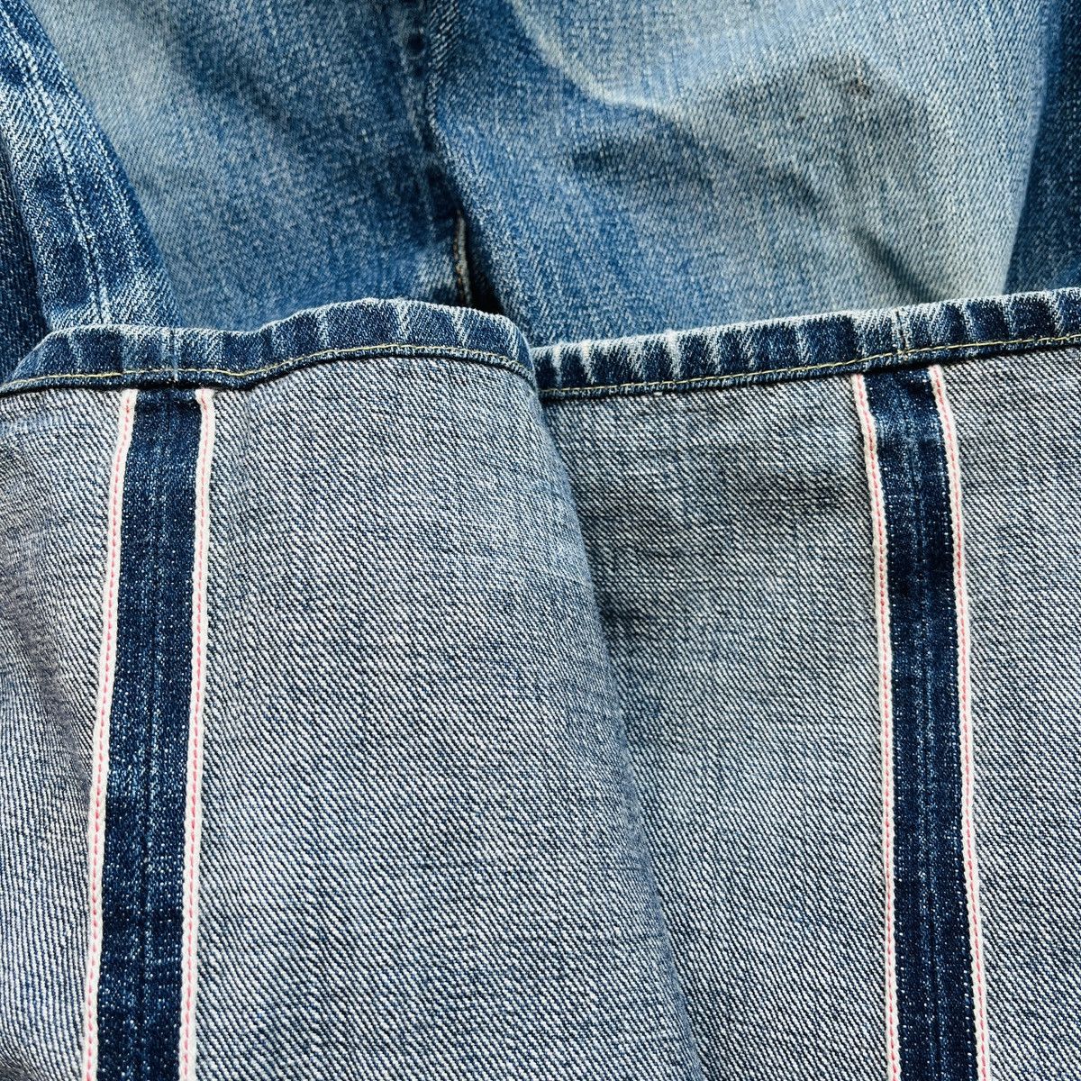 Levi's Vintage Clothing Vintage Levi's 502XX Big E Distressed Selvedge Jeans J22 Size US 31 - 16 Thumbnail