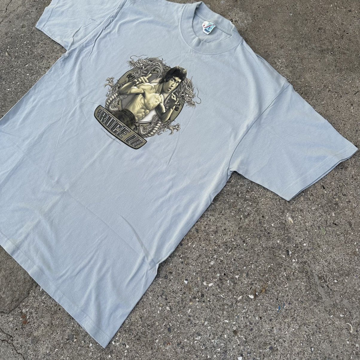 Vintage Vintage 90s movie Bruce Lee Universal Studio T-shirt tee Size US XL / EU 56 / 4 - 2 Thumbnail