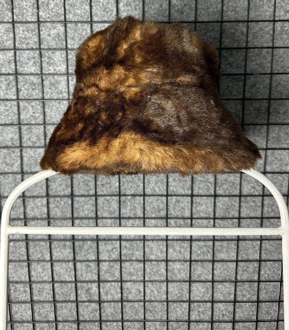 Japanese Brand Vintage 90s Streetwear Faux Fur Deep Fit Bucket Hat Size OS Size ONE SIZE - 1 Thumbnail