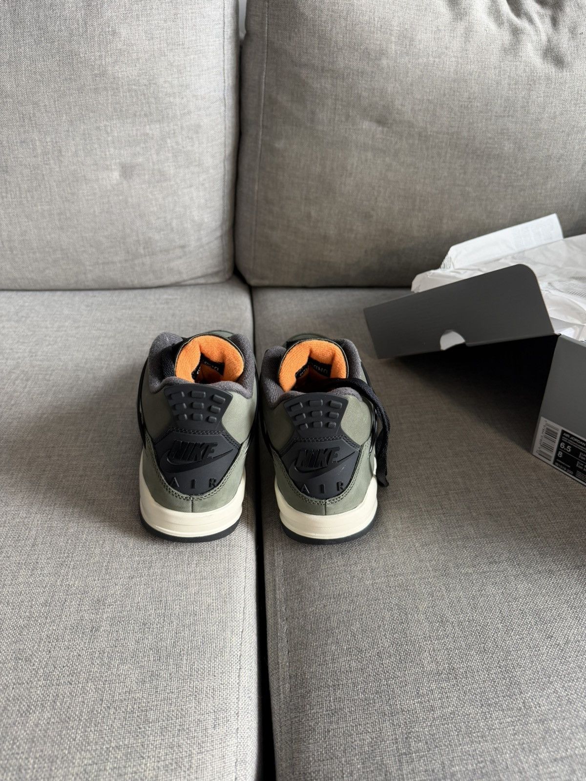 Jordan Brand Jordan retro 4 Undefeated Size US 6.5 / EU 39-40 - 4 Thumbnail