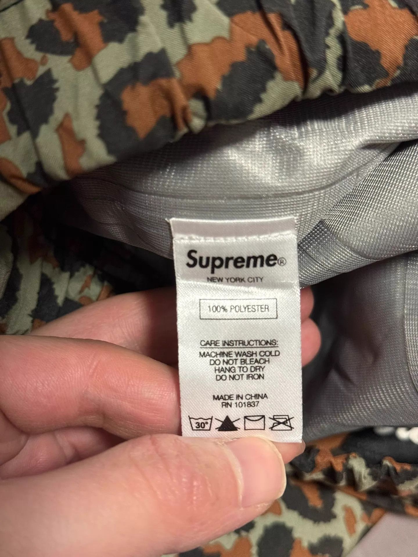 Supreme Supreme Gore-Tex Leopard Print Pants M New With Tags Size US 32 / EU 48 - 4 Thumbnail
