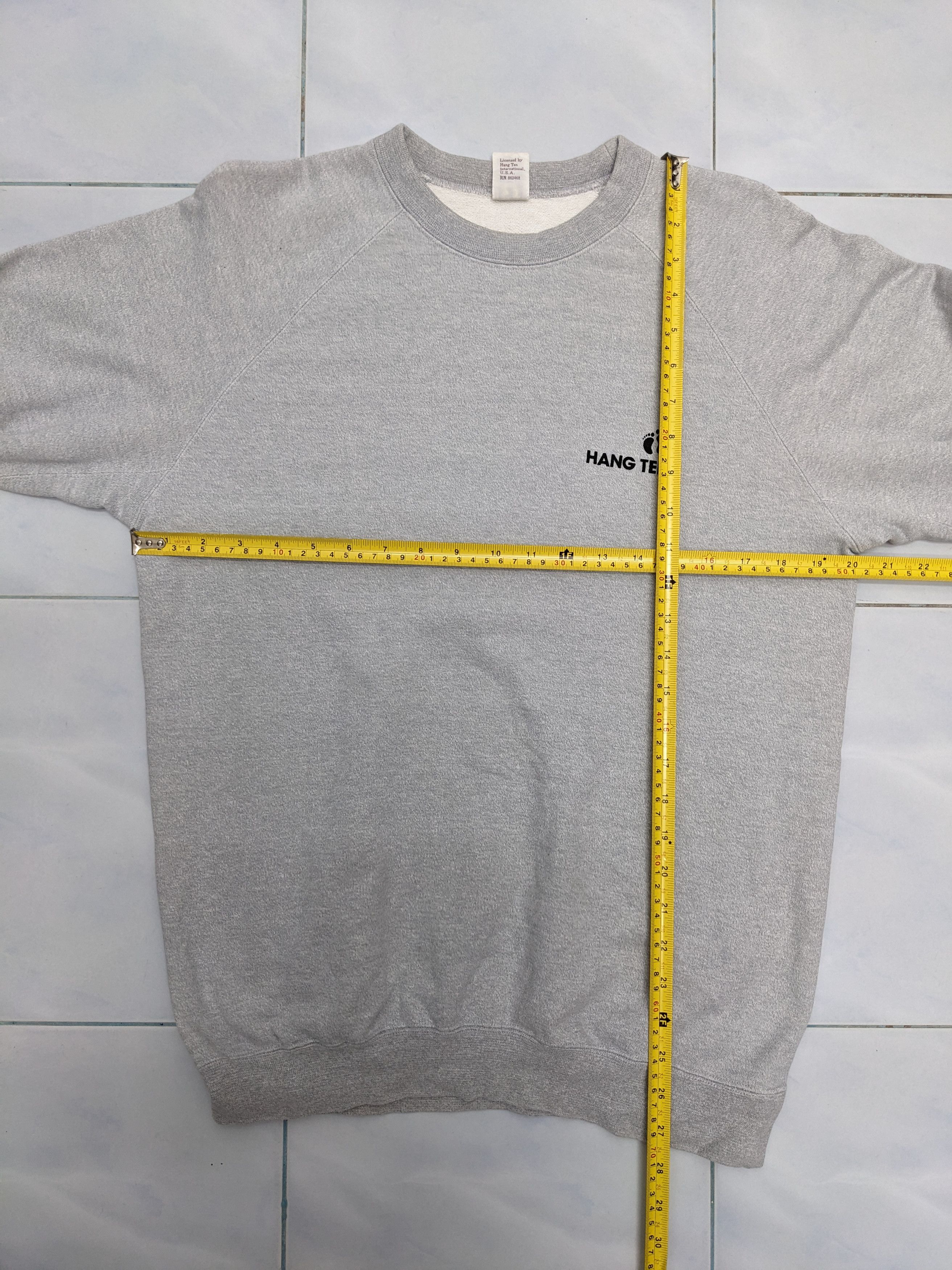 VINTAGE HANG TEN AVANT GARDE STREETWEAR SWEATSHIRT