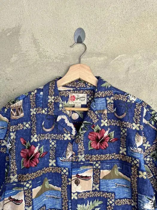 Vintage Vintage Hawaiian Flower Overprint Shirt Size US M / EU 48-50 / 2 - 4 Thumbnail