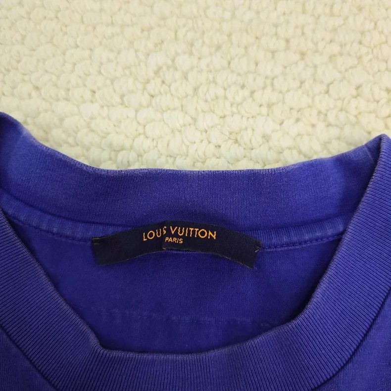 Louis Vuitton Louis Vuitton Solid color letter short sleeves Size US L / EU 52-54 / 3 - 4 Thumbnail