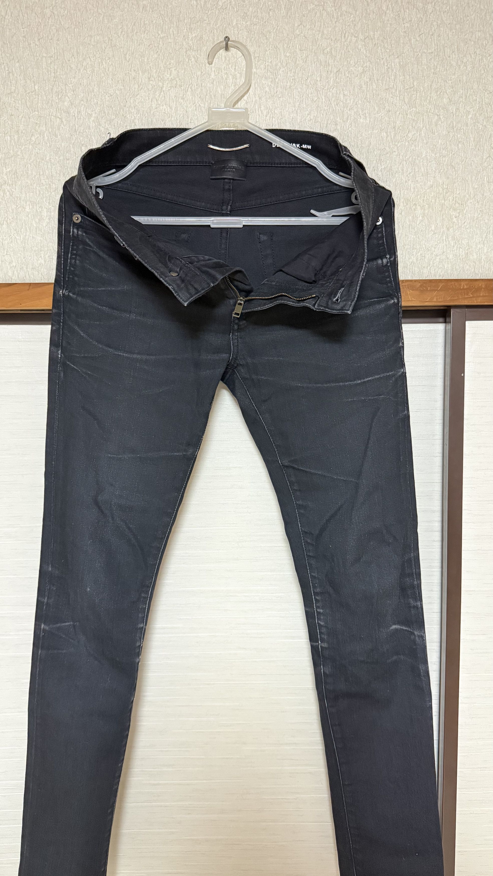 Saint Laurent Paris Saint Laurent Paris Skinny Denim Size US 26 / EU 42 - 1 Thumbnail