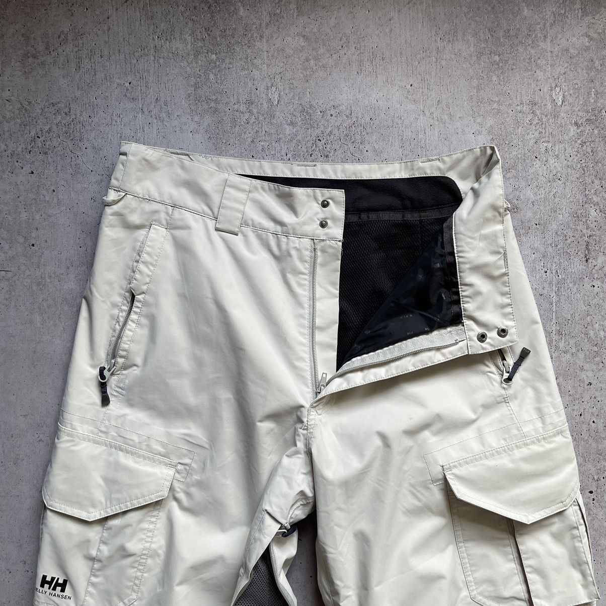Helly Hansen Helly Hansen white/cream ski outdoor pants Size US 32 / EU 48 - 7 Thumbnail