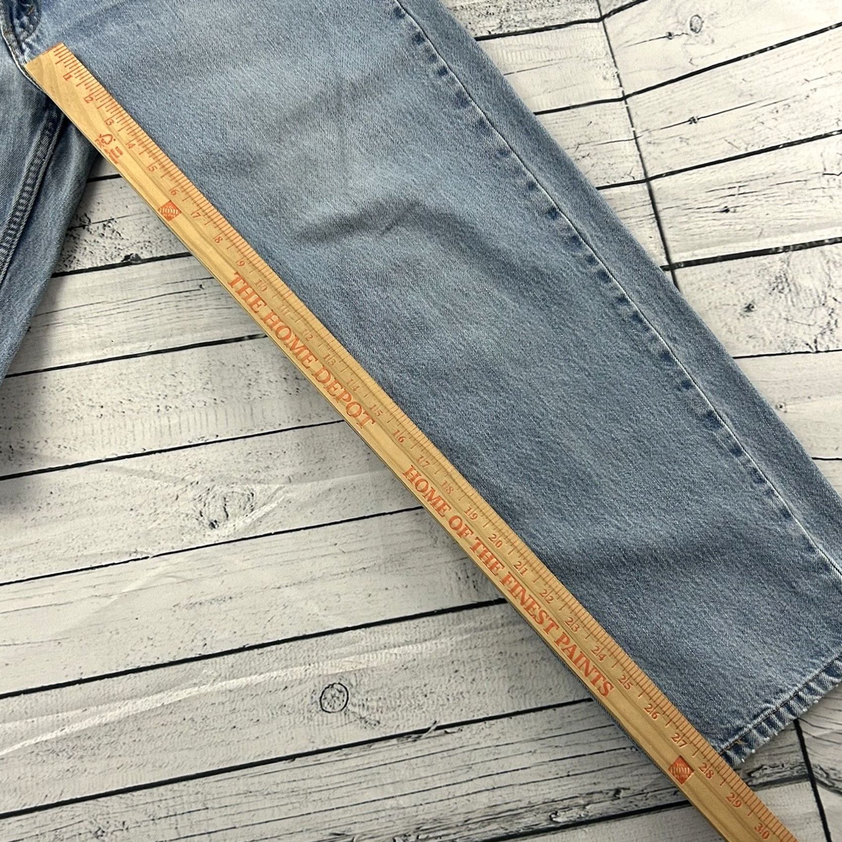 Levi's VTG Levi's 550 Relaxed Fit Light Wash Denim Blue Jeans Men's 38x30 Jeans Relaxed Mens 550 Blue Light Wash Denim Size US 38 / EU 54 - 6 Thumbnail