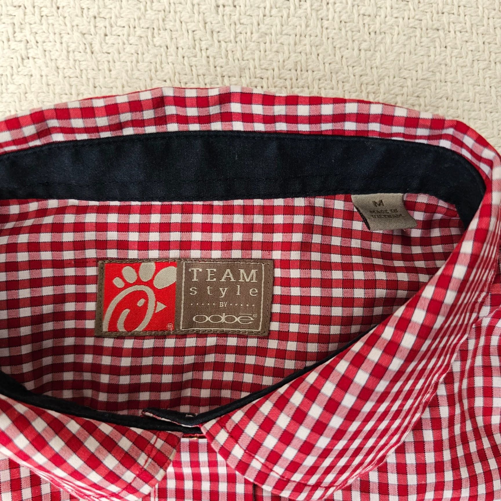 Vintage oobe Chik Fil A Uniform Shirt Women M Red White Check Button Up Style Team Size M / US 6-8 / IT 42-44 - 2 Thumbnail