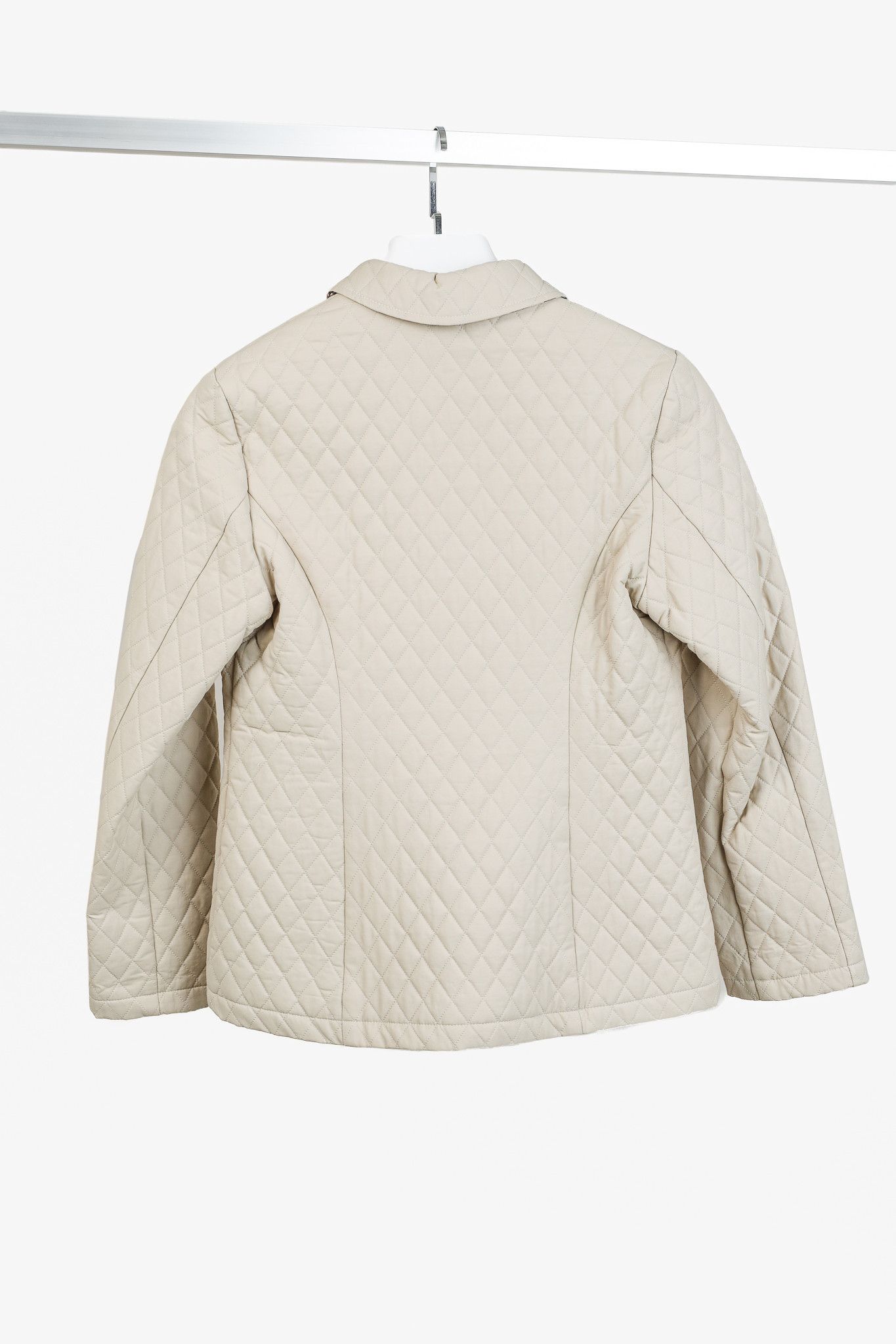 Burberry Burberry White Quilted Snap-Closure Jacket Size XS / US 0-2 / IT 36-38 - 2 Thumbnail
