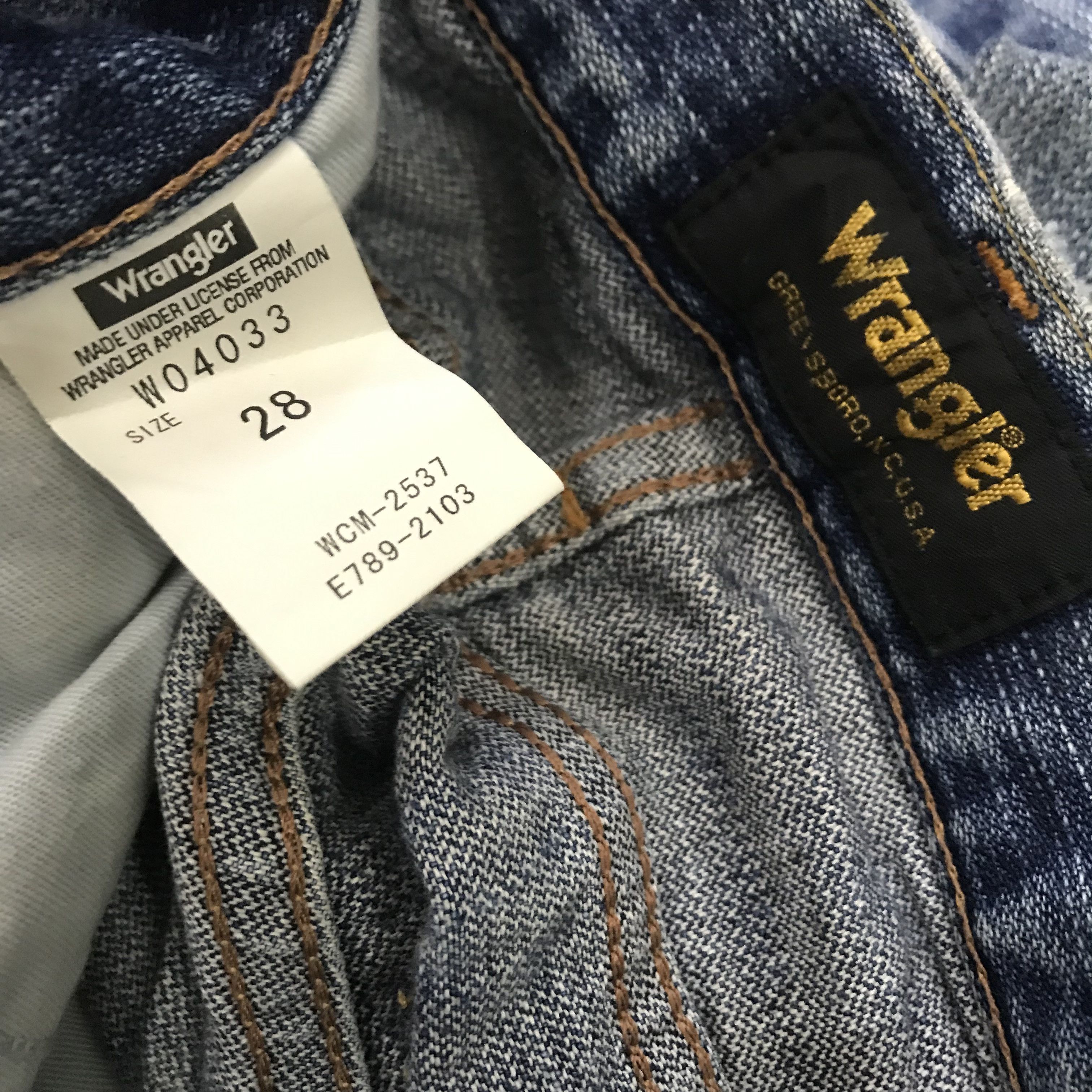 Wrangler Vintage Retro Wrangler Jeans Light Wash Straight Leg Size US 28 / EU 44 - 12 Thumbnail