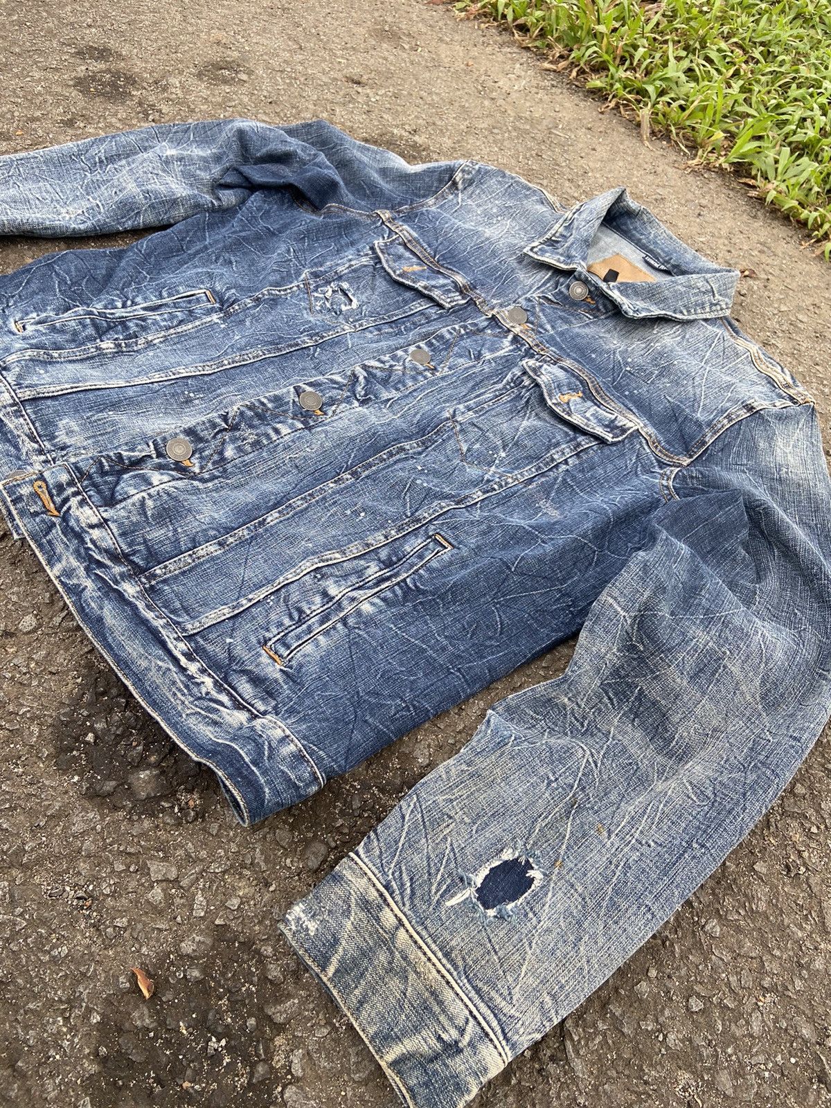 Undercover Distressed Denim jacket jeans Size US XL / EU 56 / 4 - 2 Thumbnail