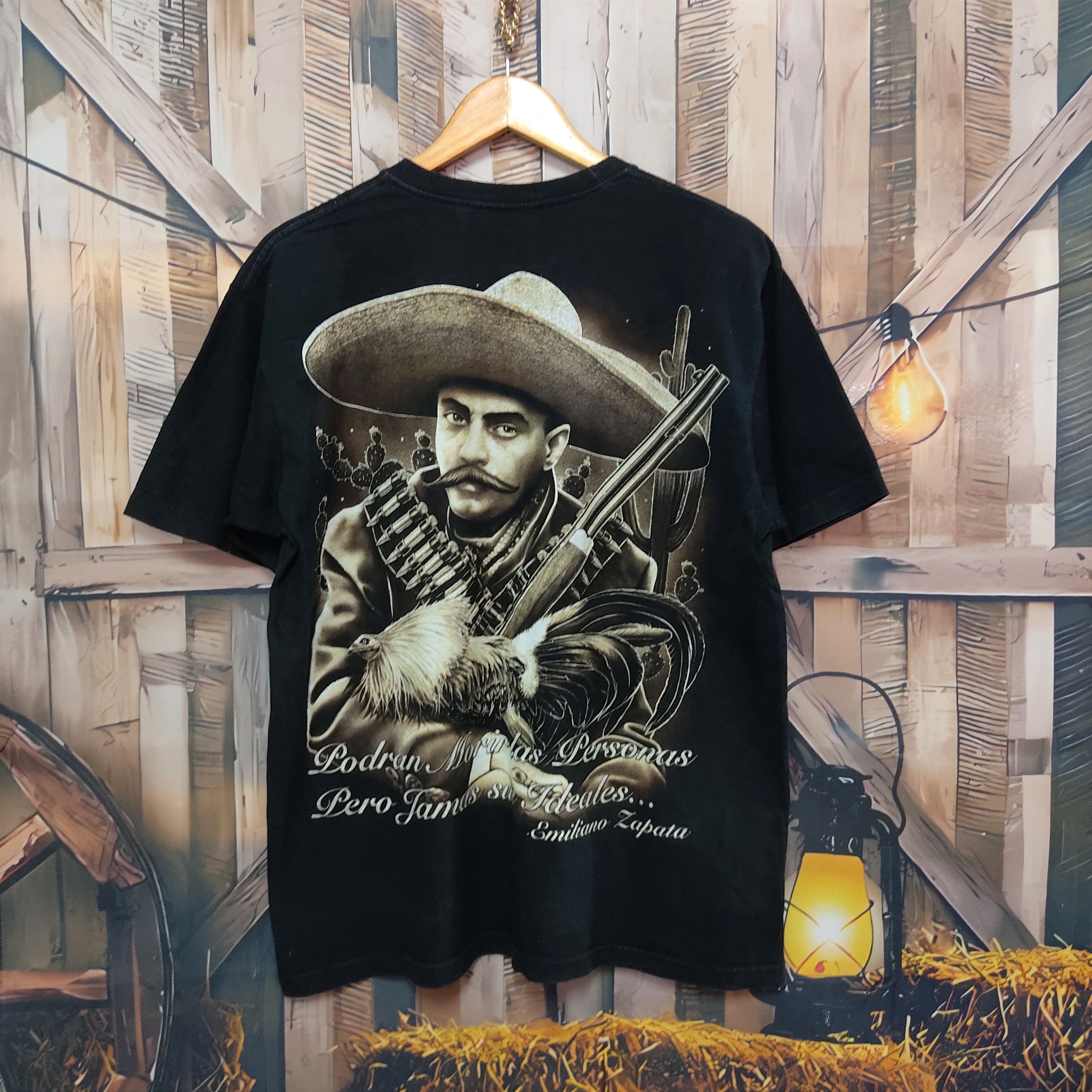 image of Mexicana x Vintage Emiliano Zapata Mexican Revolution Ovp Portrait T-Shirt in Black (Size Large)